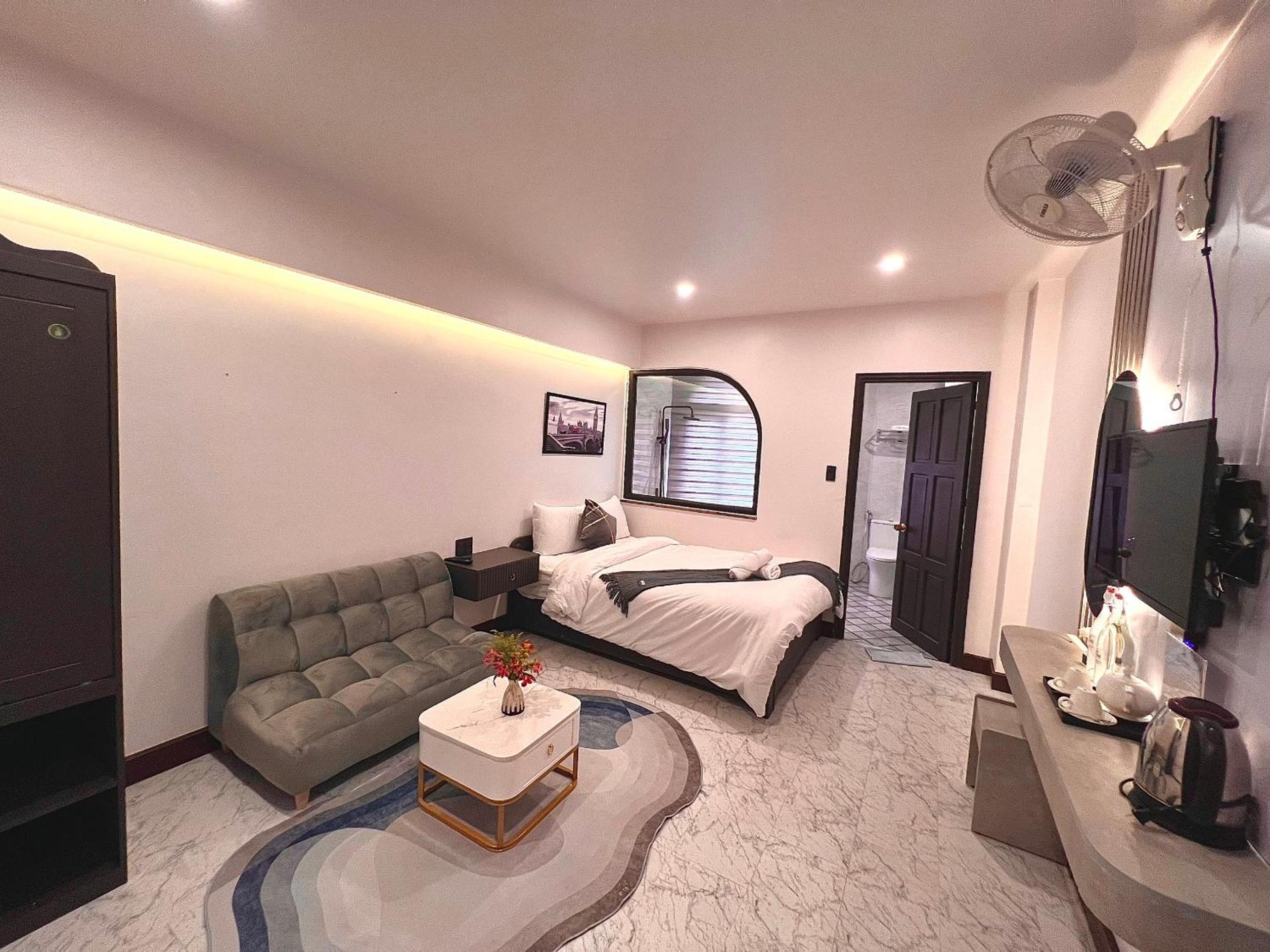 King Room with Garden View - Photo 18