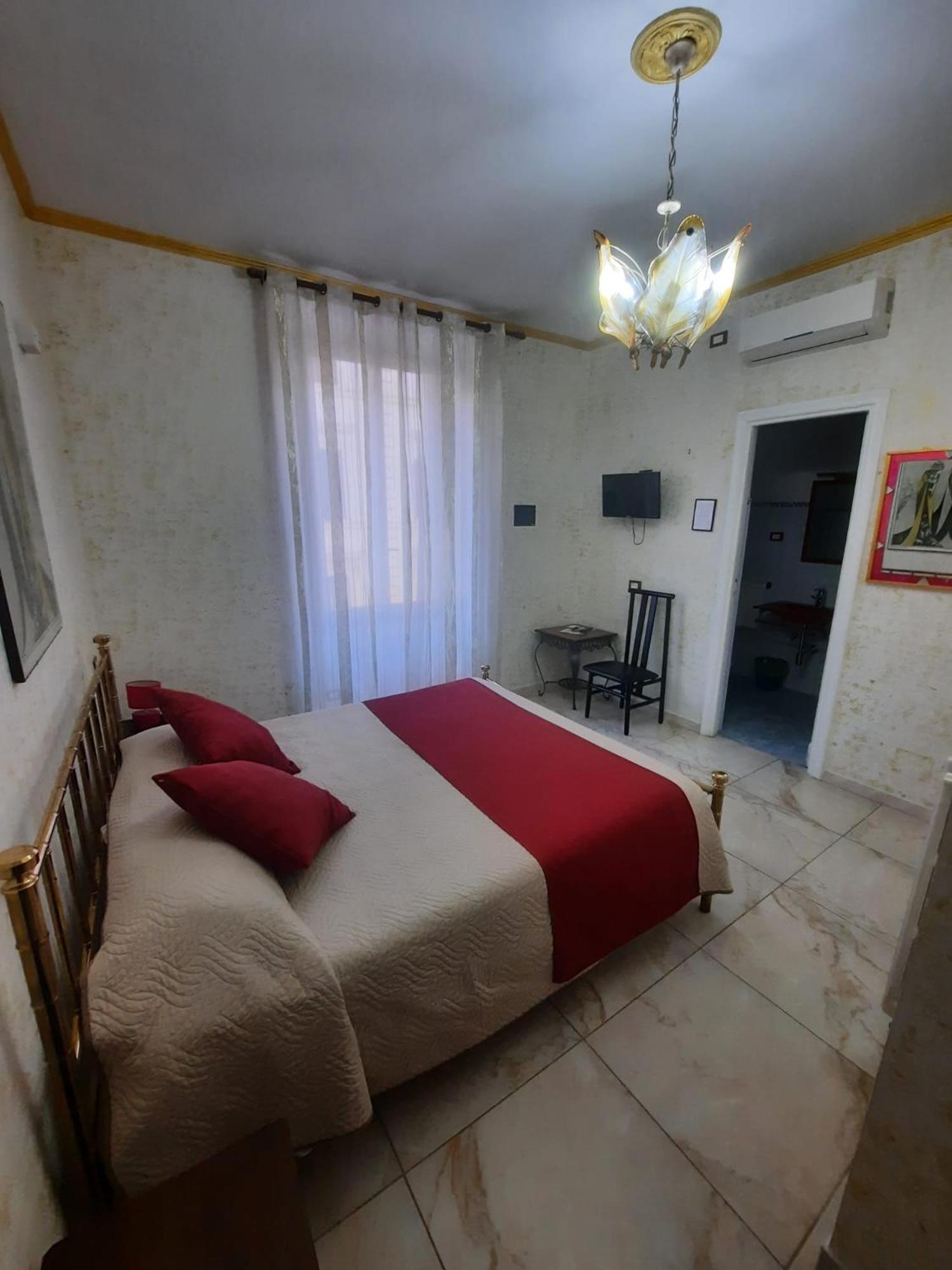 Double or Twin Room with Private Bathroom