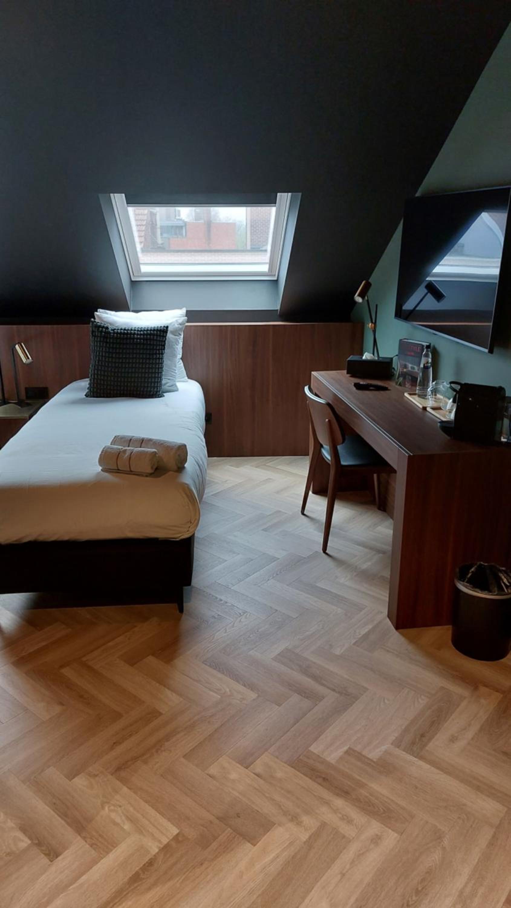 Deluxe Twin Room - Photo 1