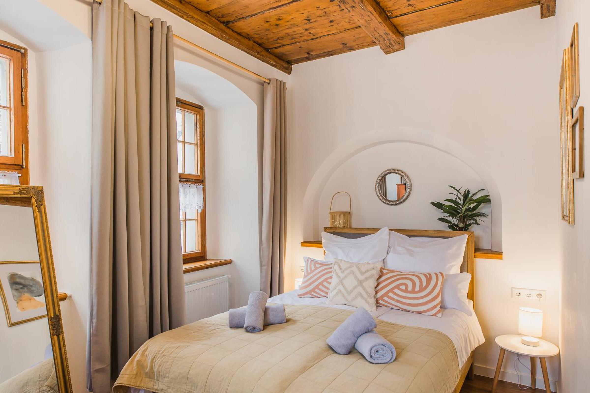 Double Room with Private Bathroom photo 1