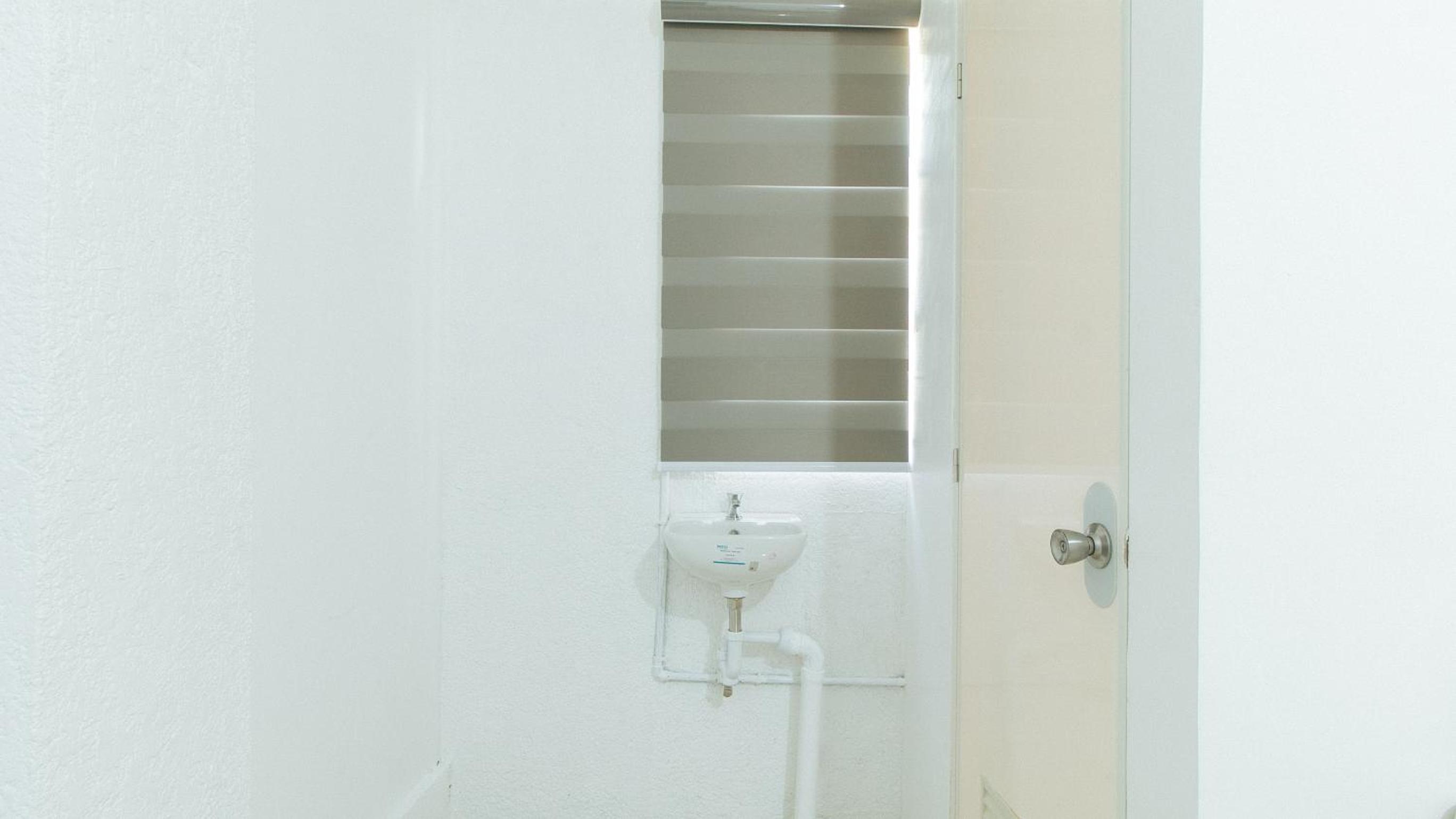 Standard Double Room - Photo 2