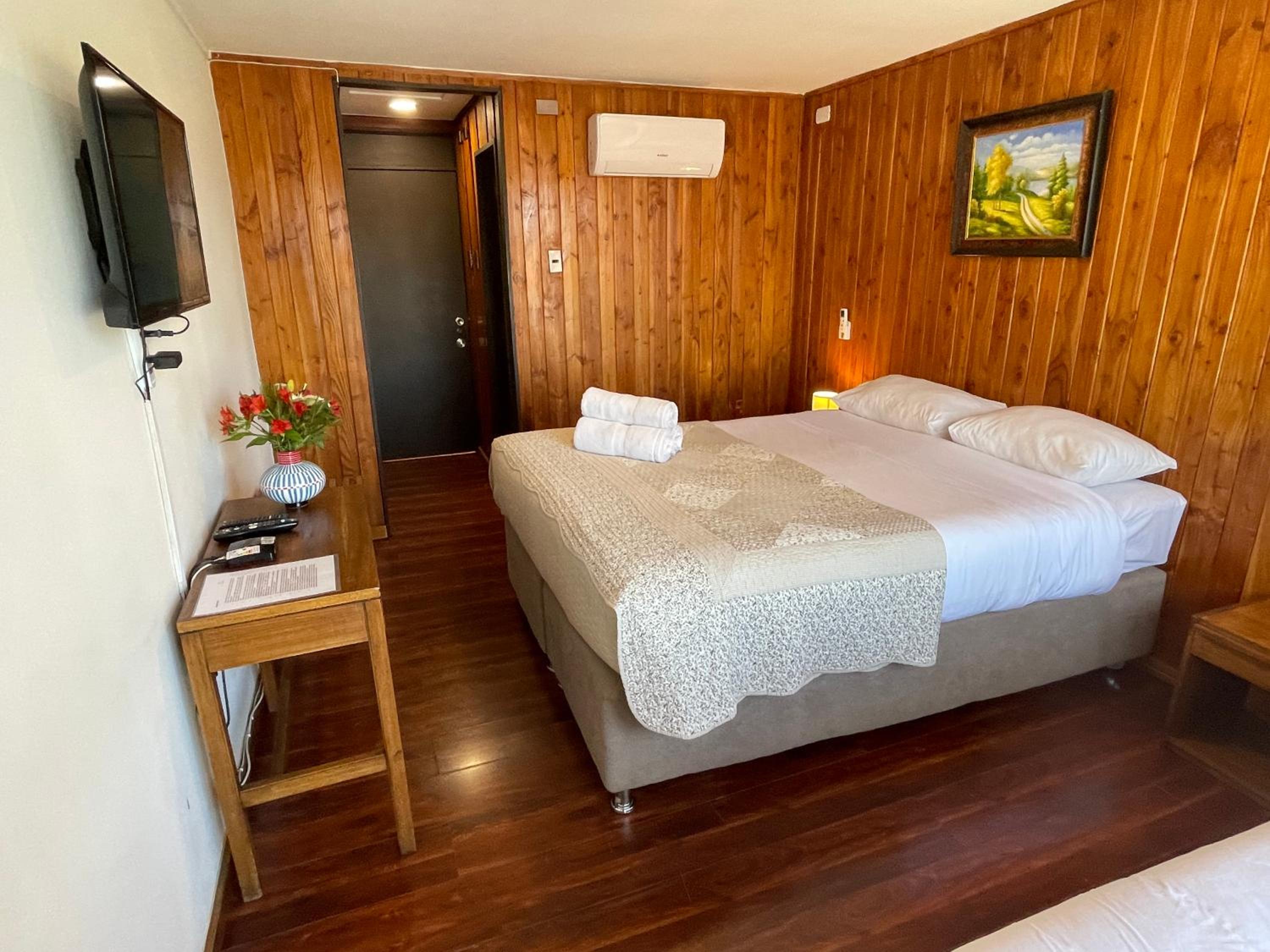 Superior Triple Room photo 2