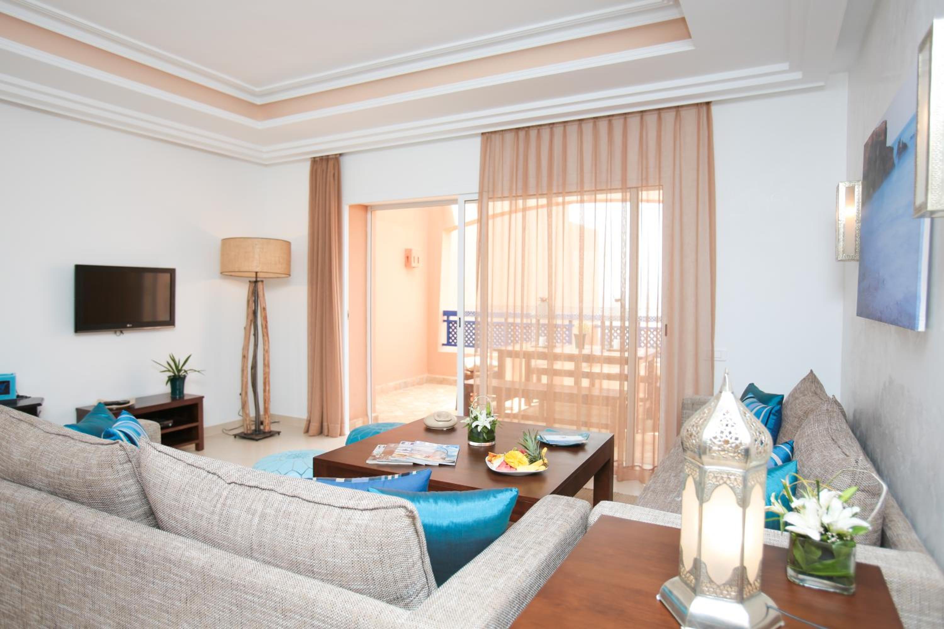 Prestige Apartment photo 2