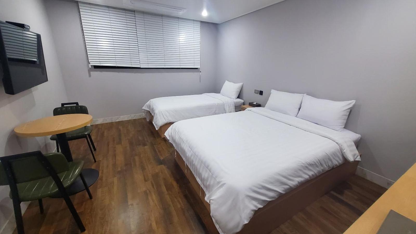 Deluxe Twin Room - Photo 4