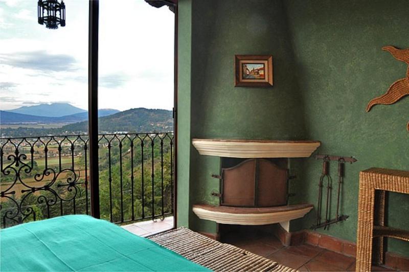 Standard Double Room - Photo 2