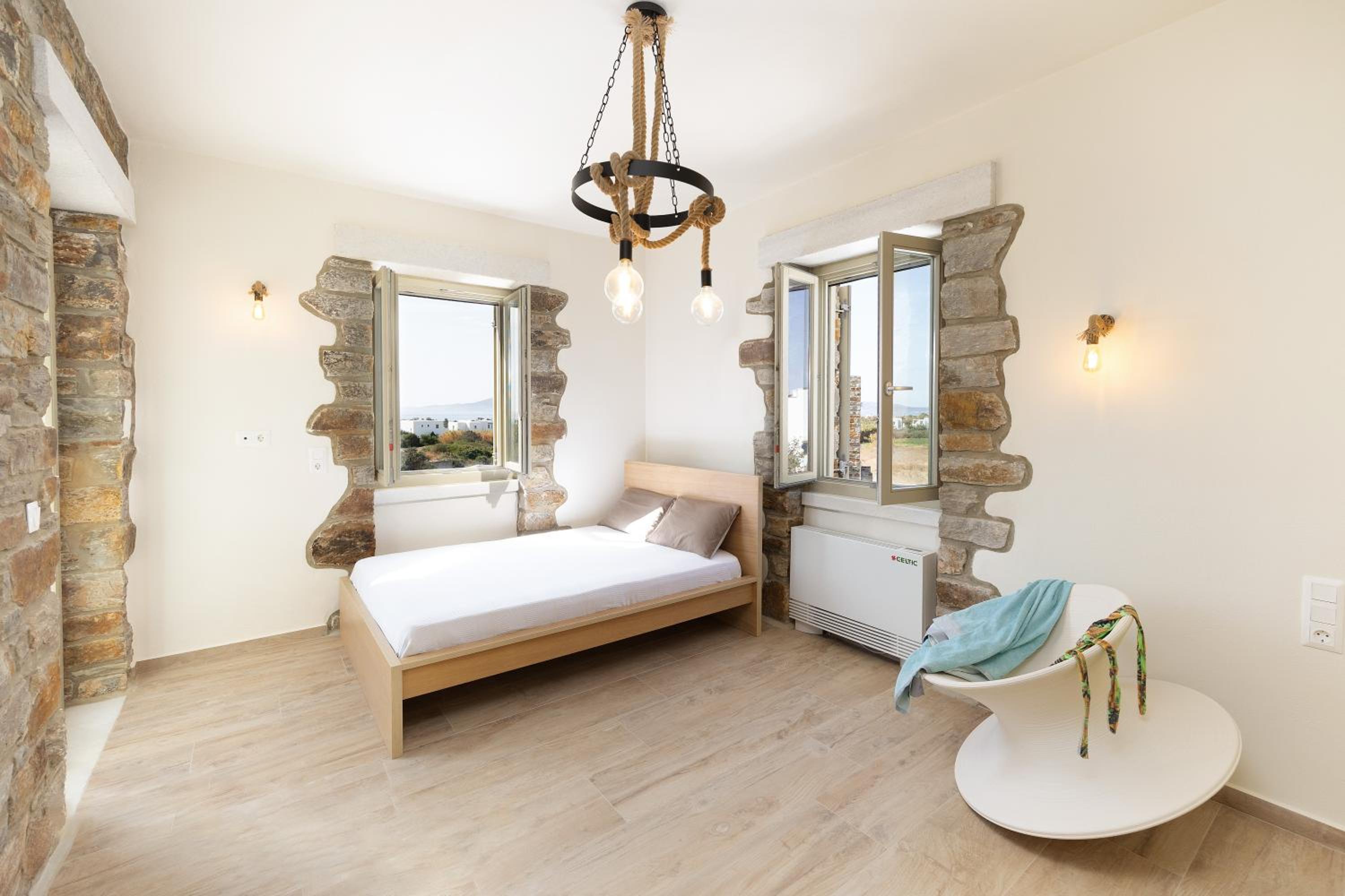 Three-Bedroom Villa photo 3