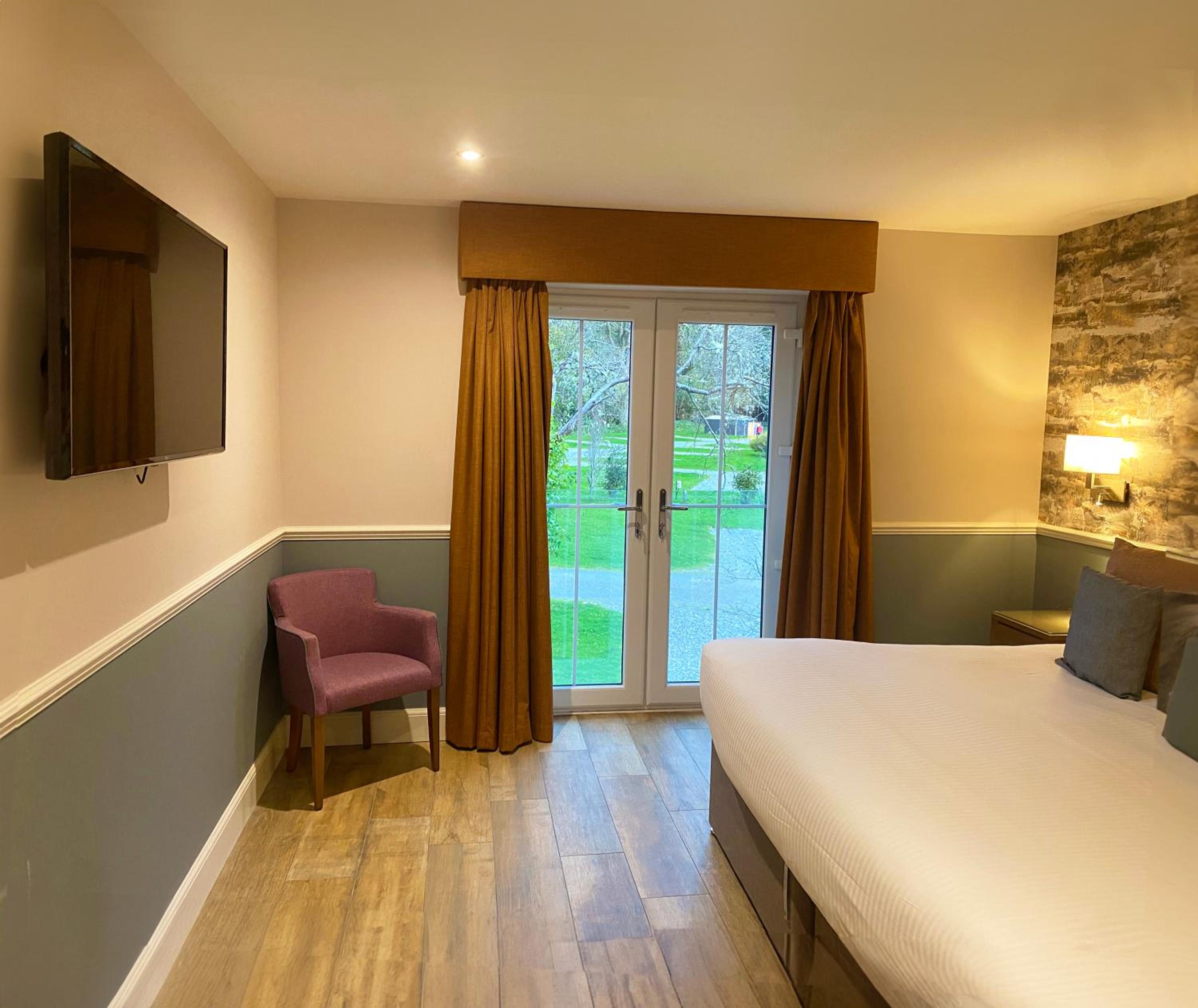 Superior Double Room - Photo 4