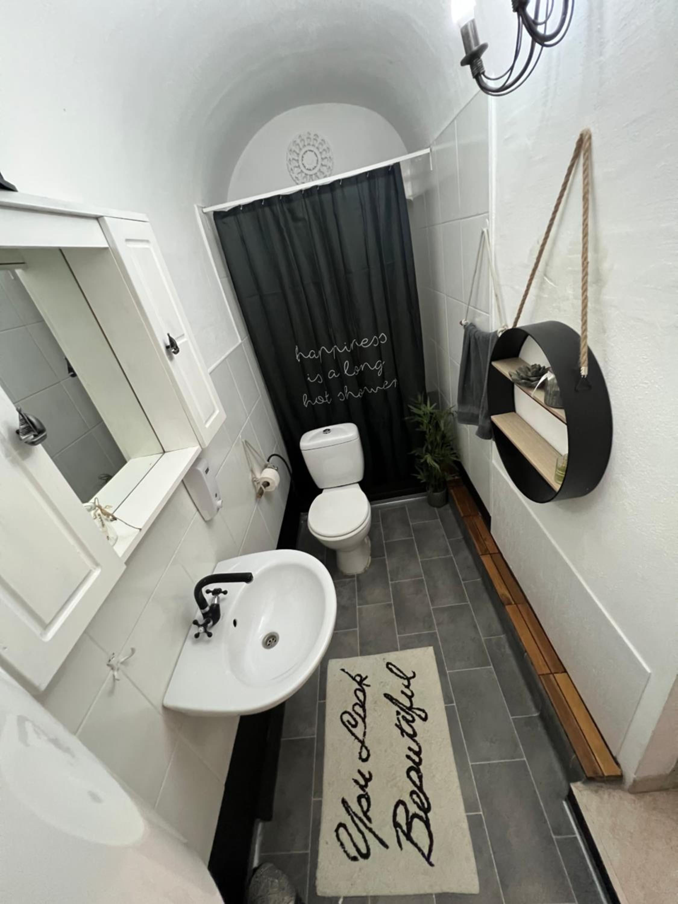 Studio Apartment - Photo 67