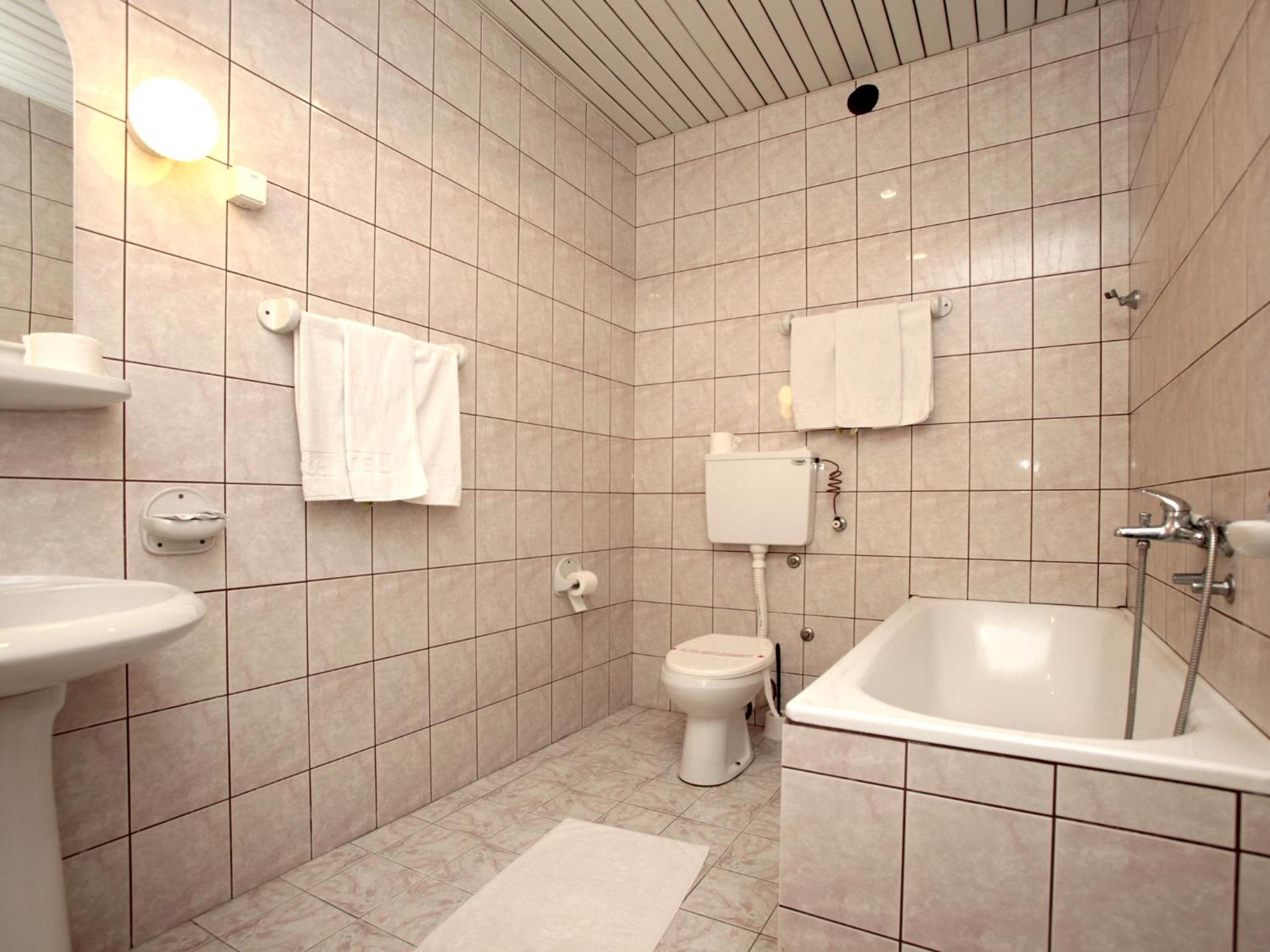 Single Room photo 2