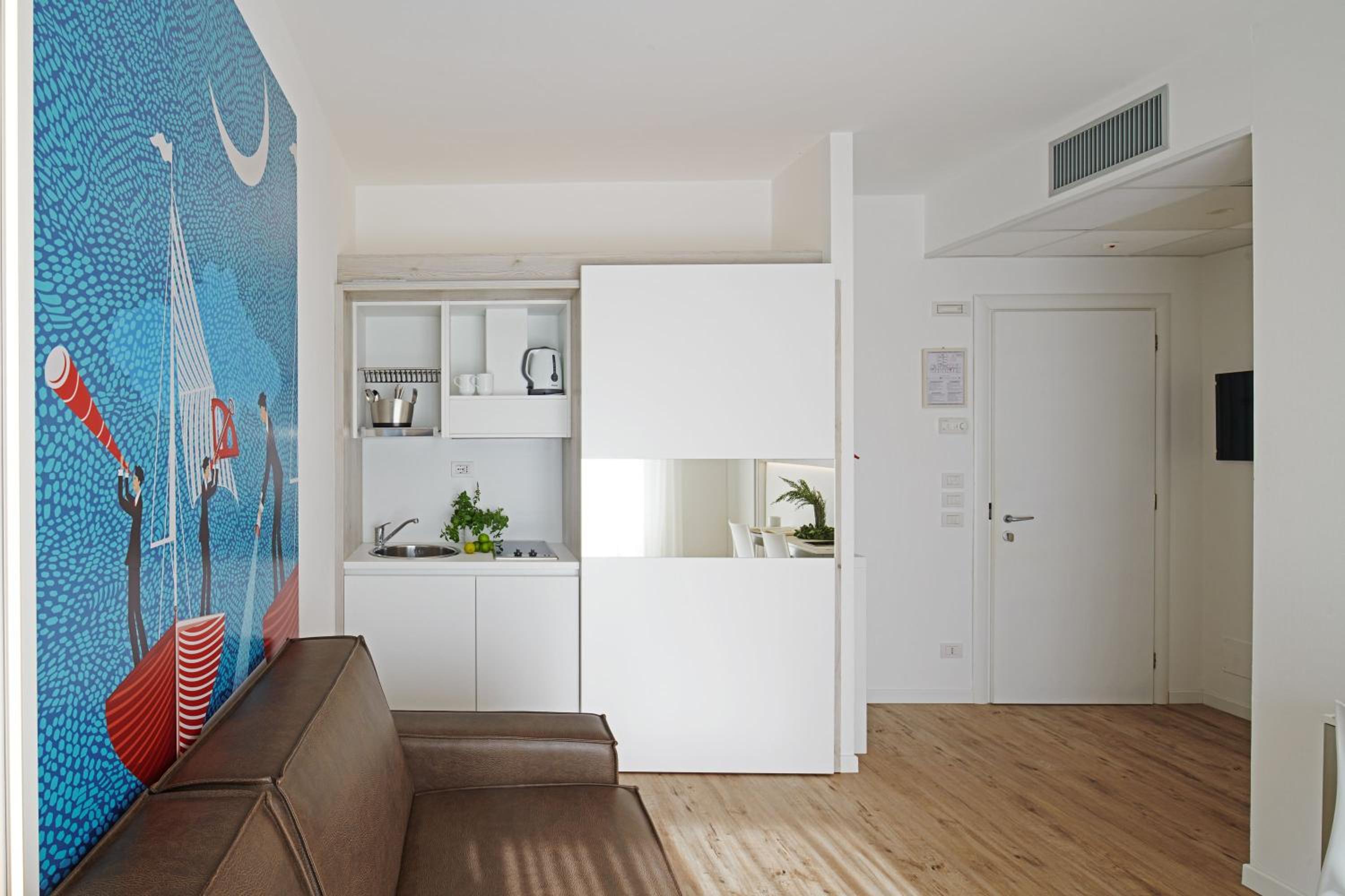 Deluxe Suite photo 3