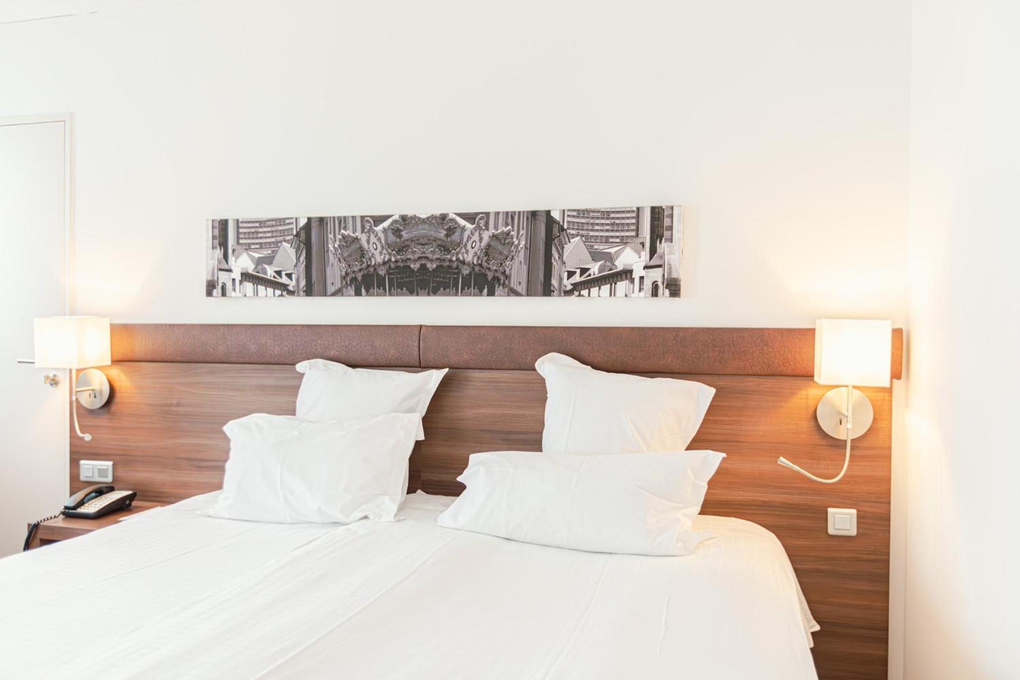 Standard King Room - Photo 2