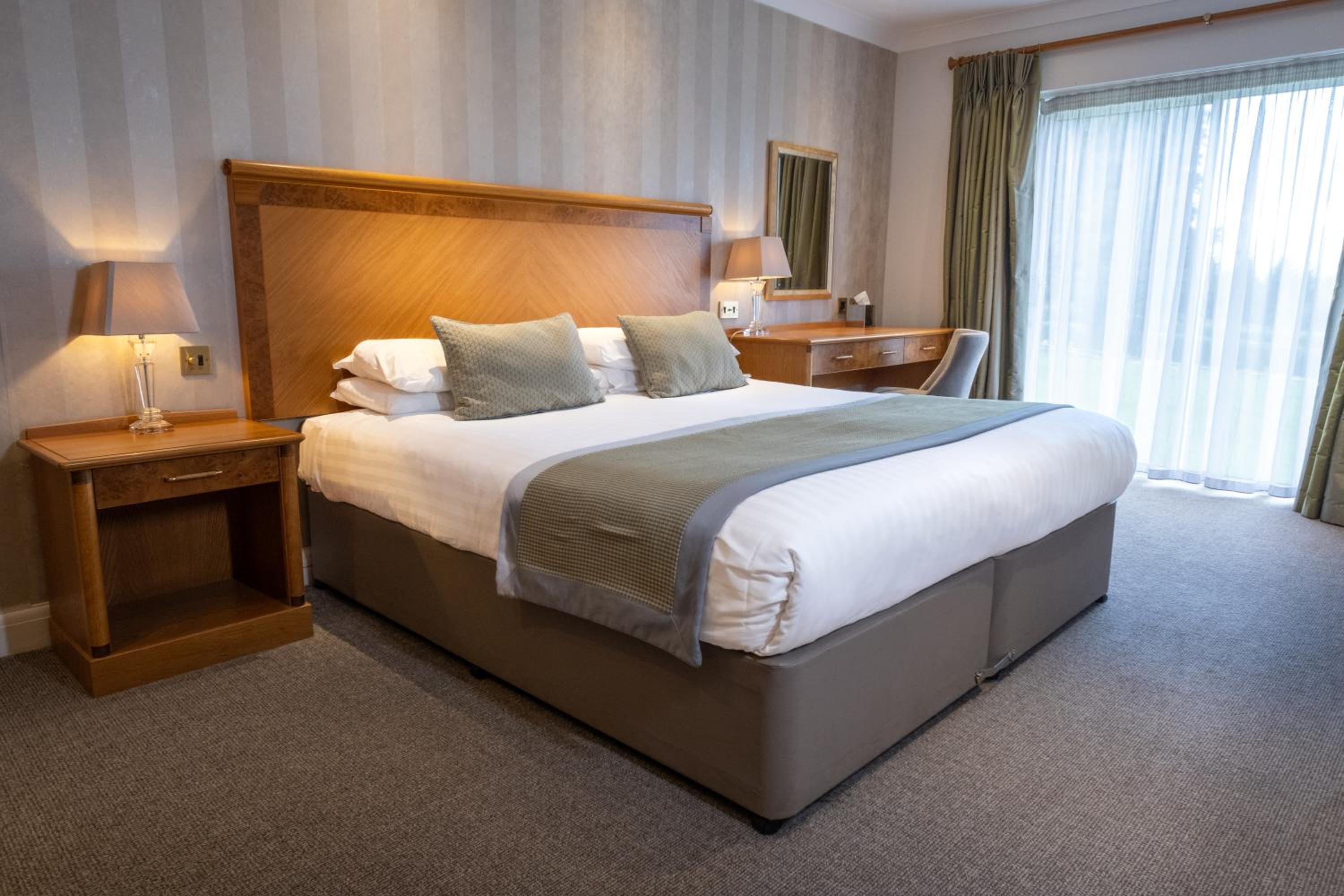 Suite (2 Adults) - Photo 5