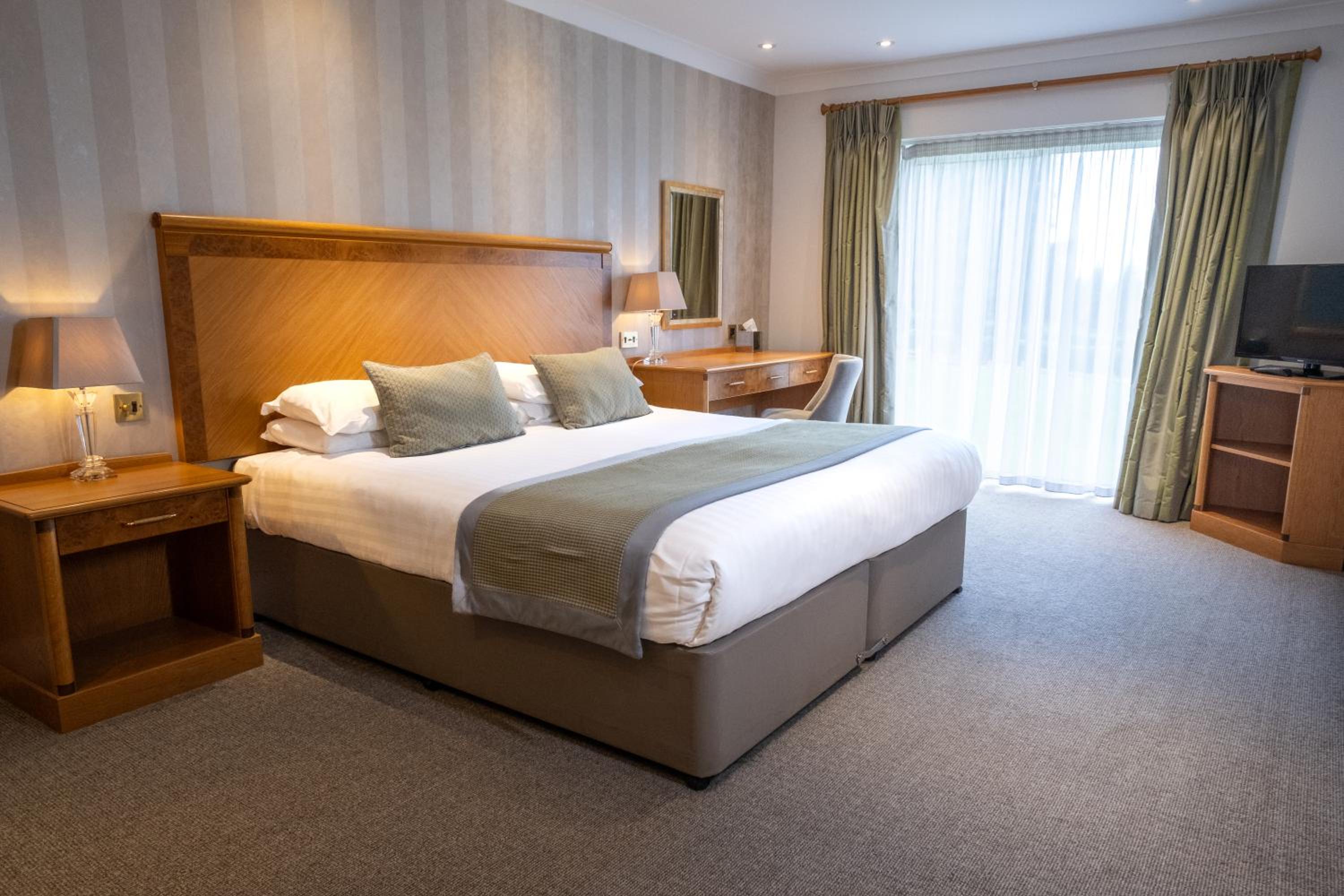 Suite (2 Adults) - Photo 4