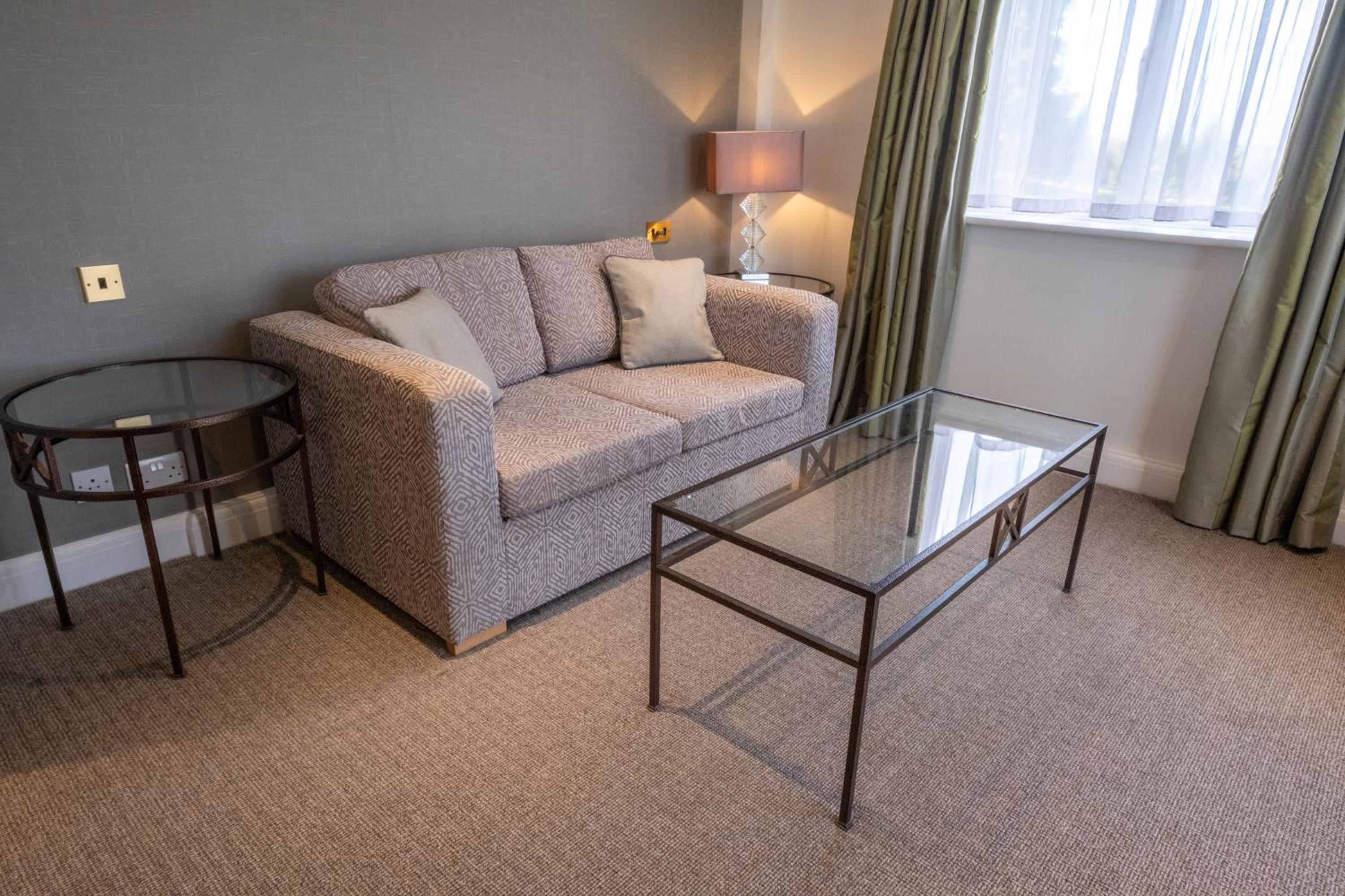 Suite (2 Adults) - Photo 3
