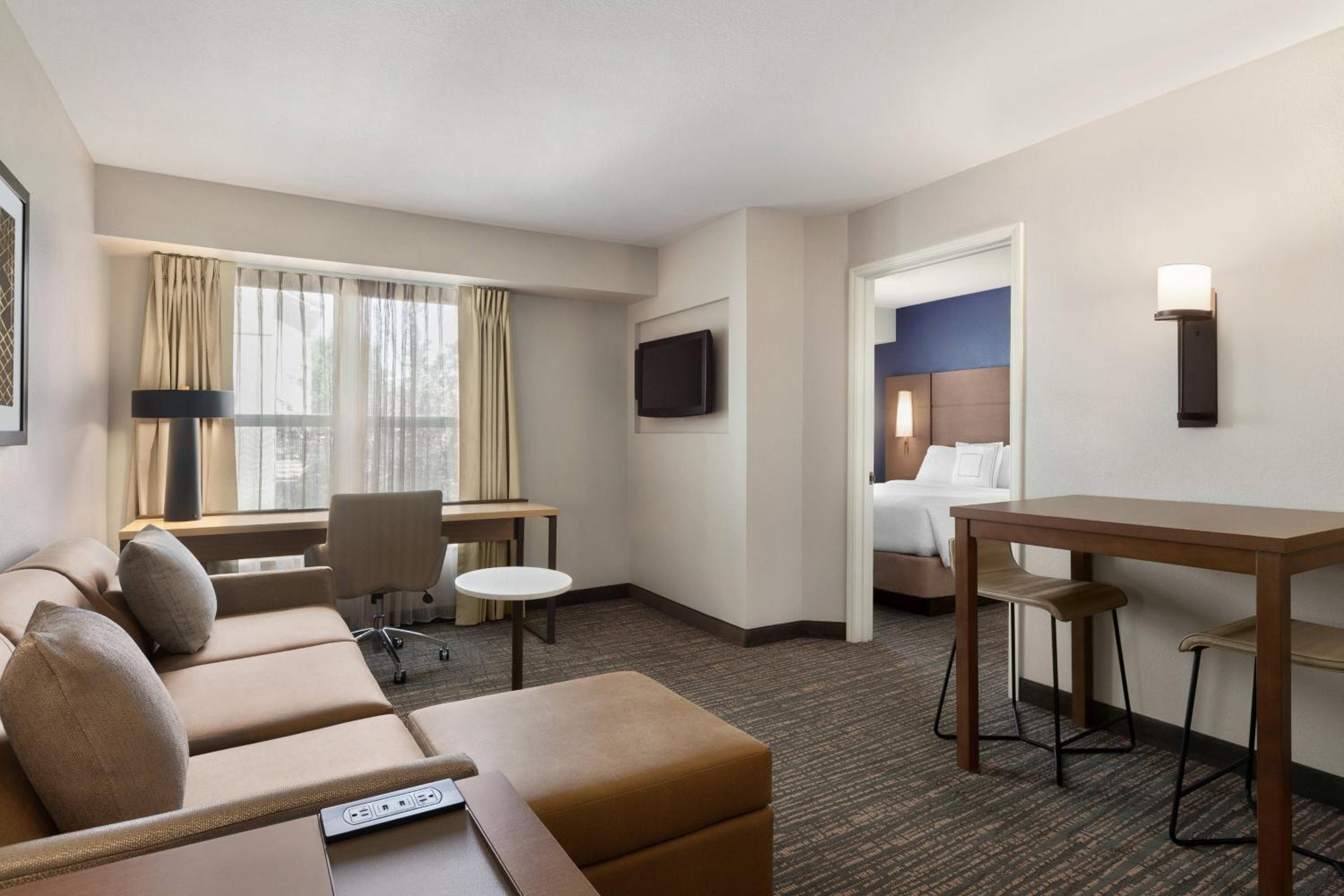 One-Bedroom Queen Suite with Sofa Bed - Photo 1