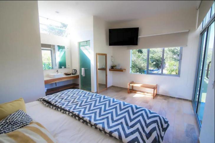 Double Room with Terrace - Photo 3