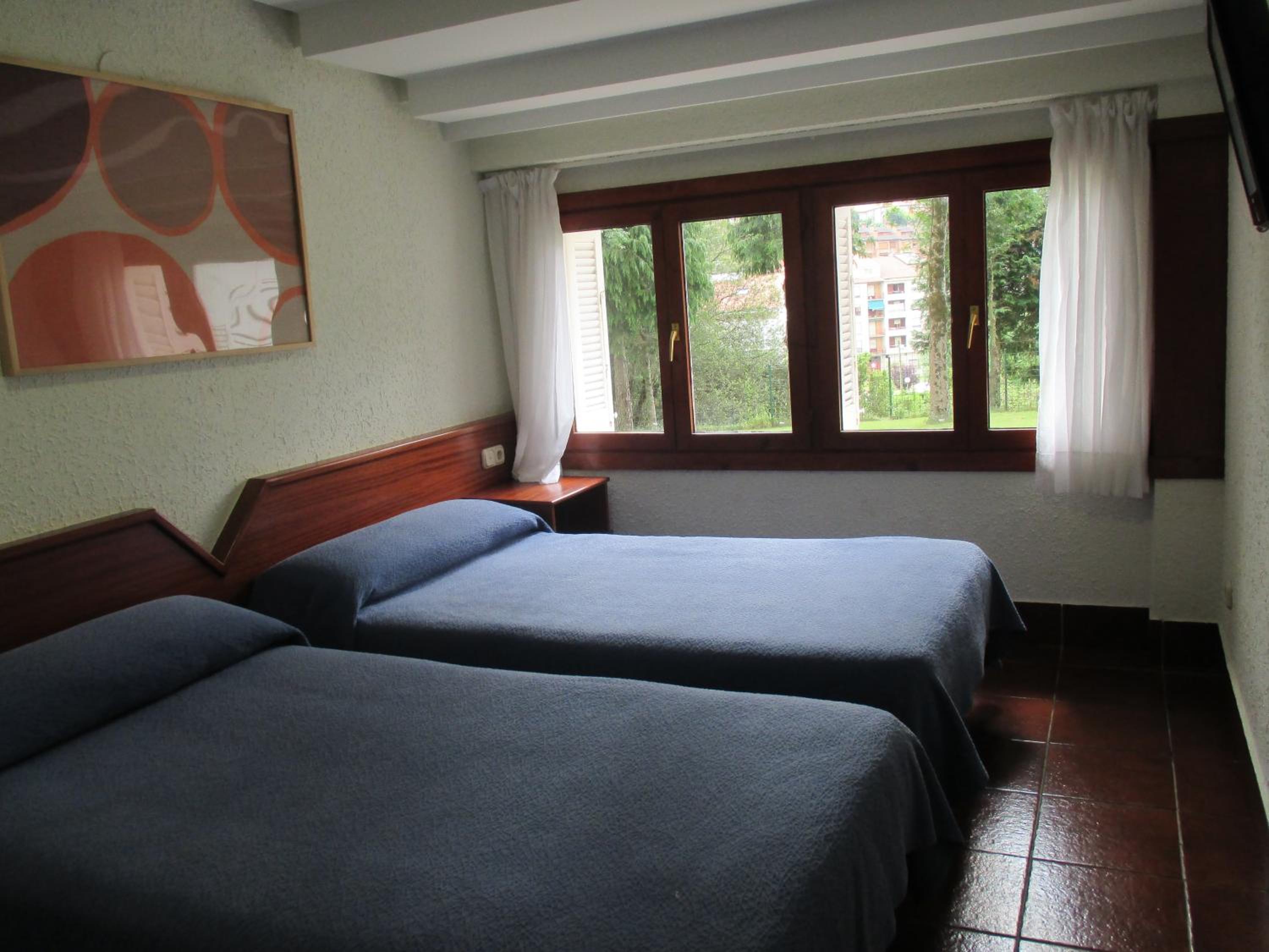 Economy Quadruple Room