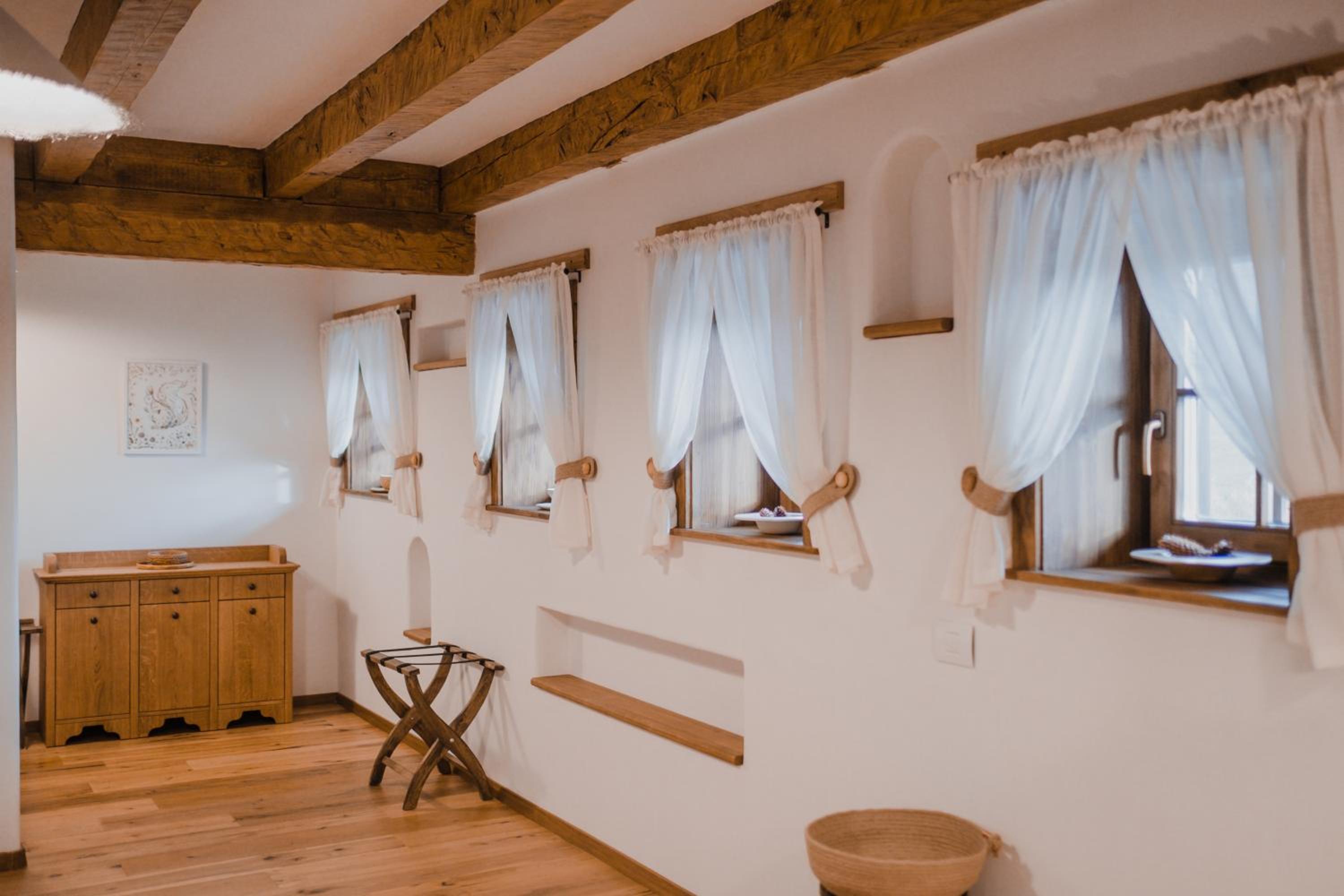 Double Room - Photo 2