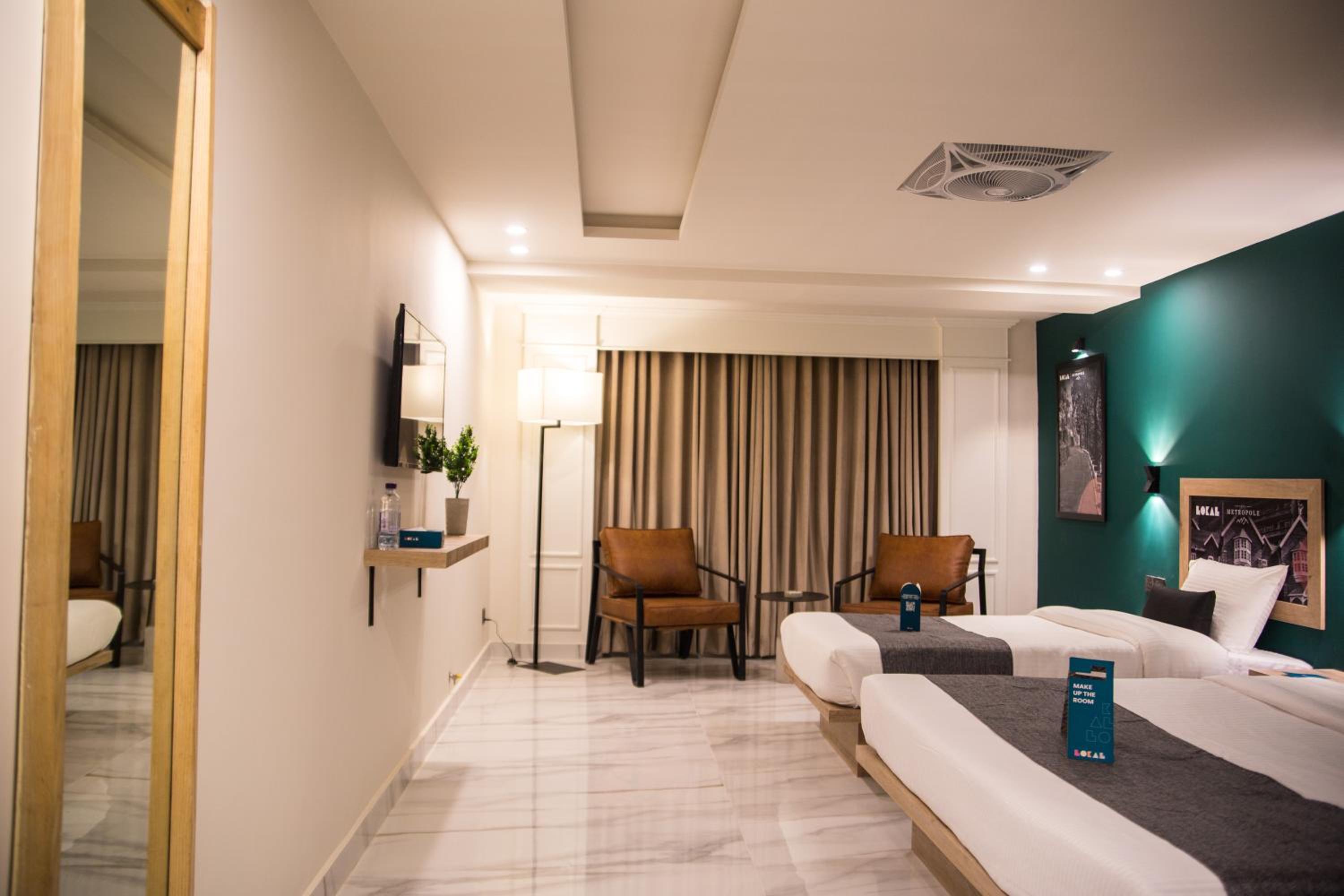 Deluxe Double Room with Extra Bed