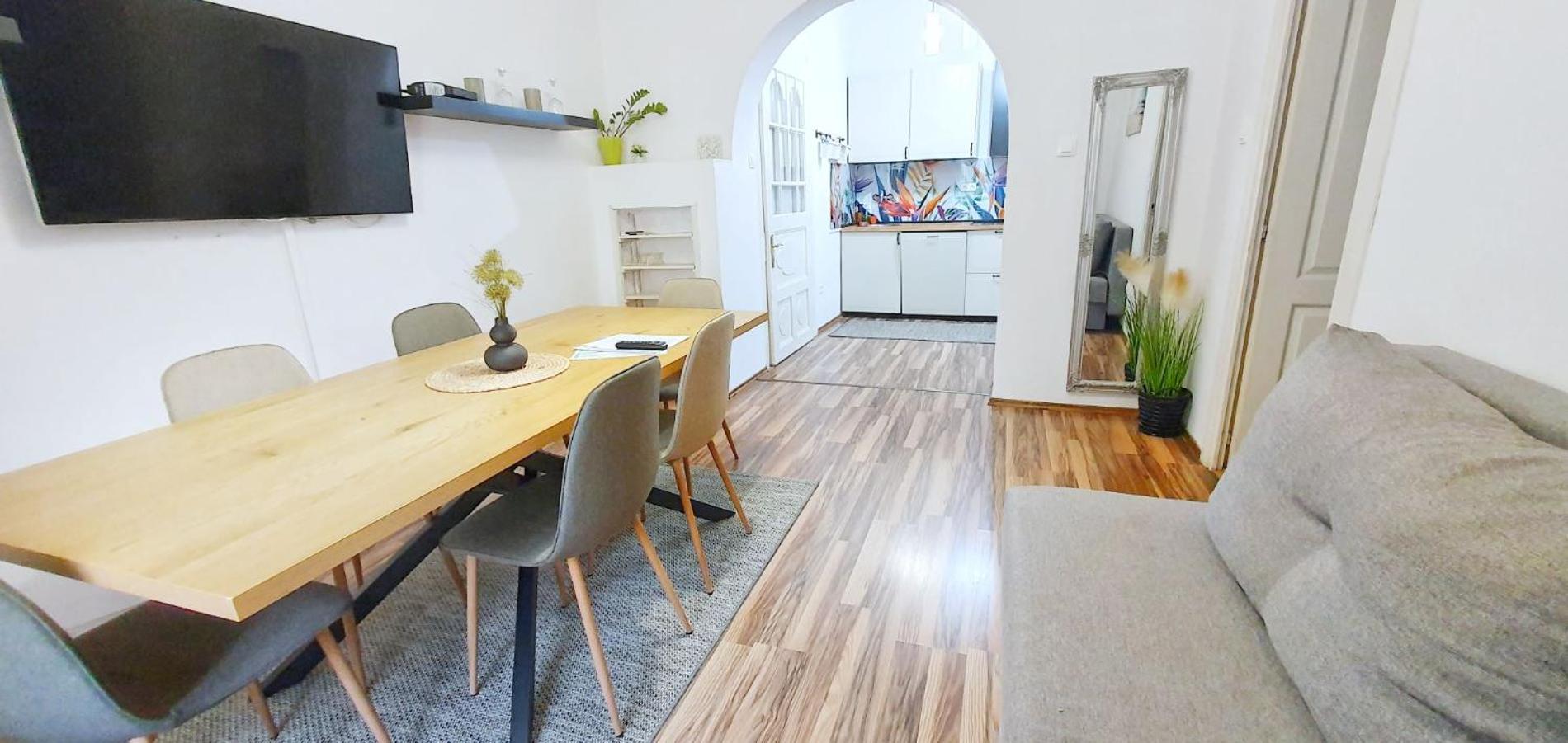 Apartment - Ground Floor - Photo 5
