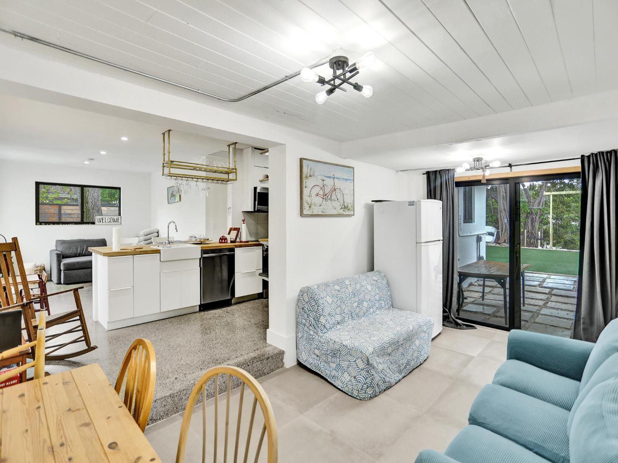 Four-Bedroom House photo 1