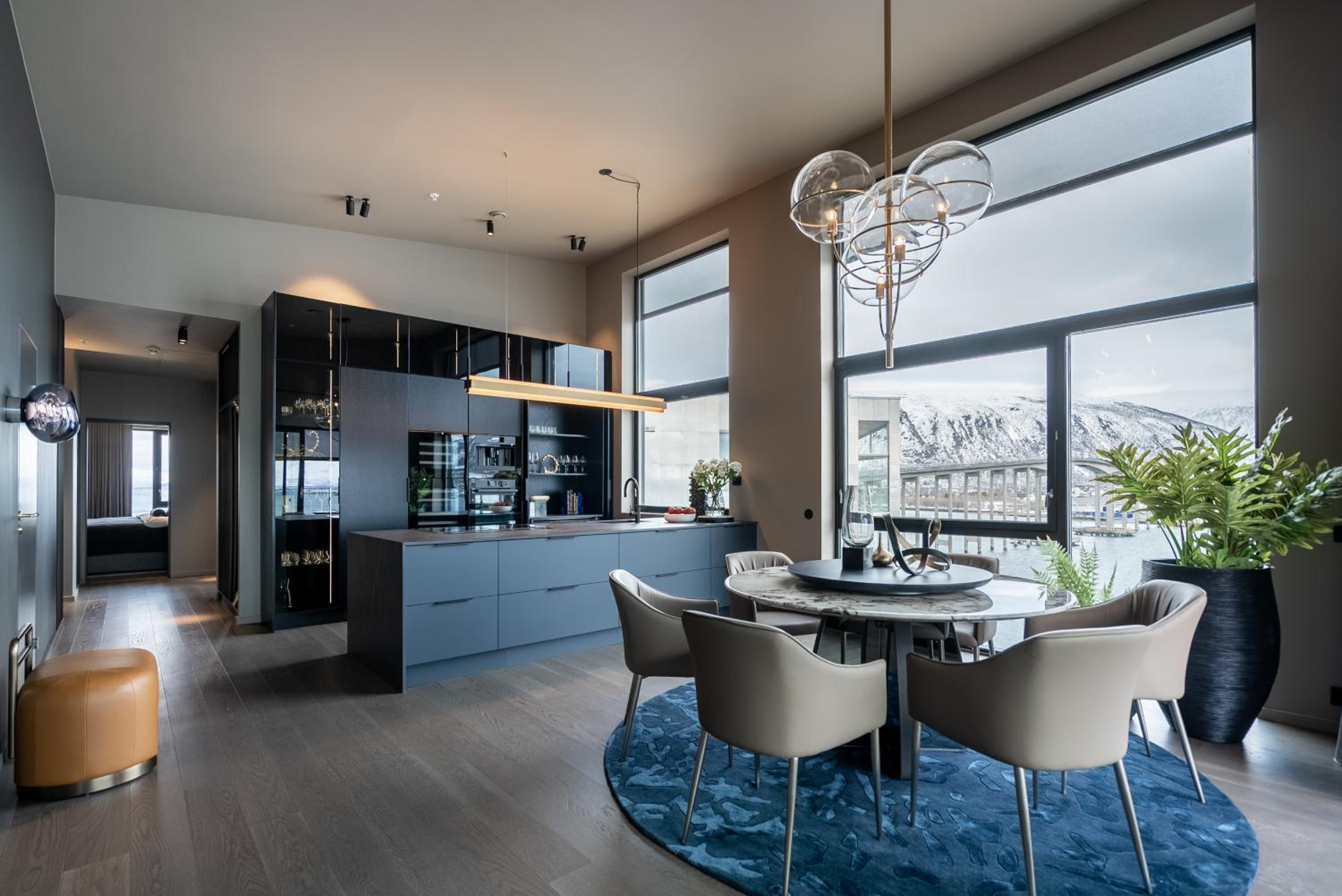 Apartment with Sea View photo 2
