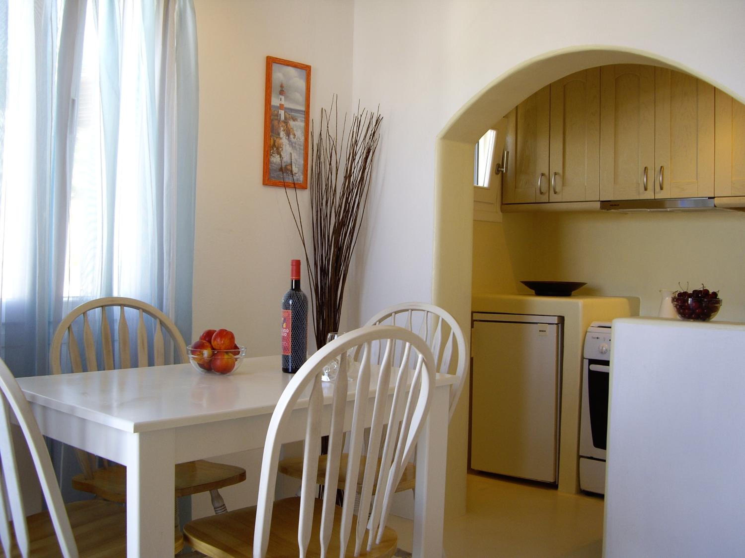 Two-Bedroom Apartment - Photo 7