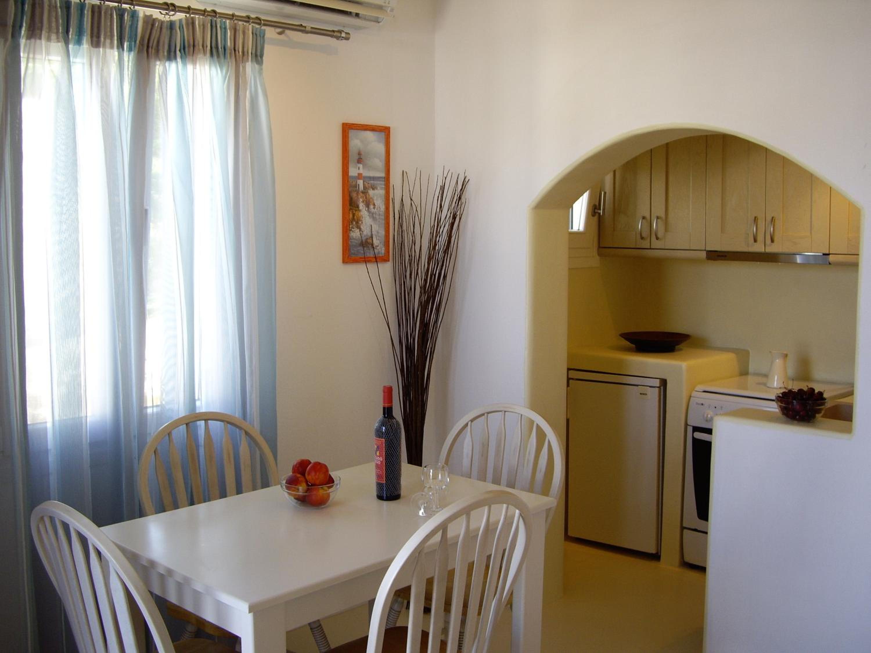Two-Bedroom Apartment - Photo 4