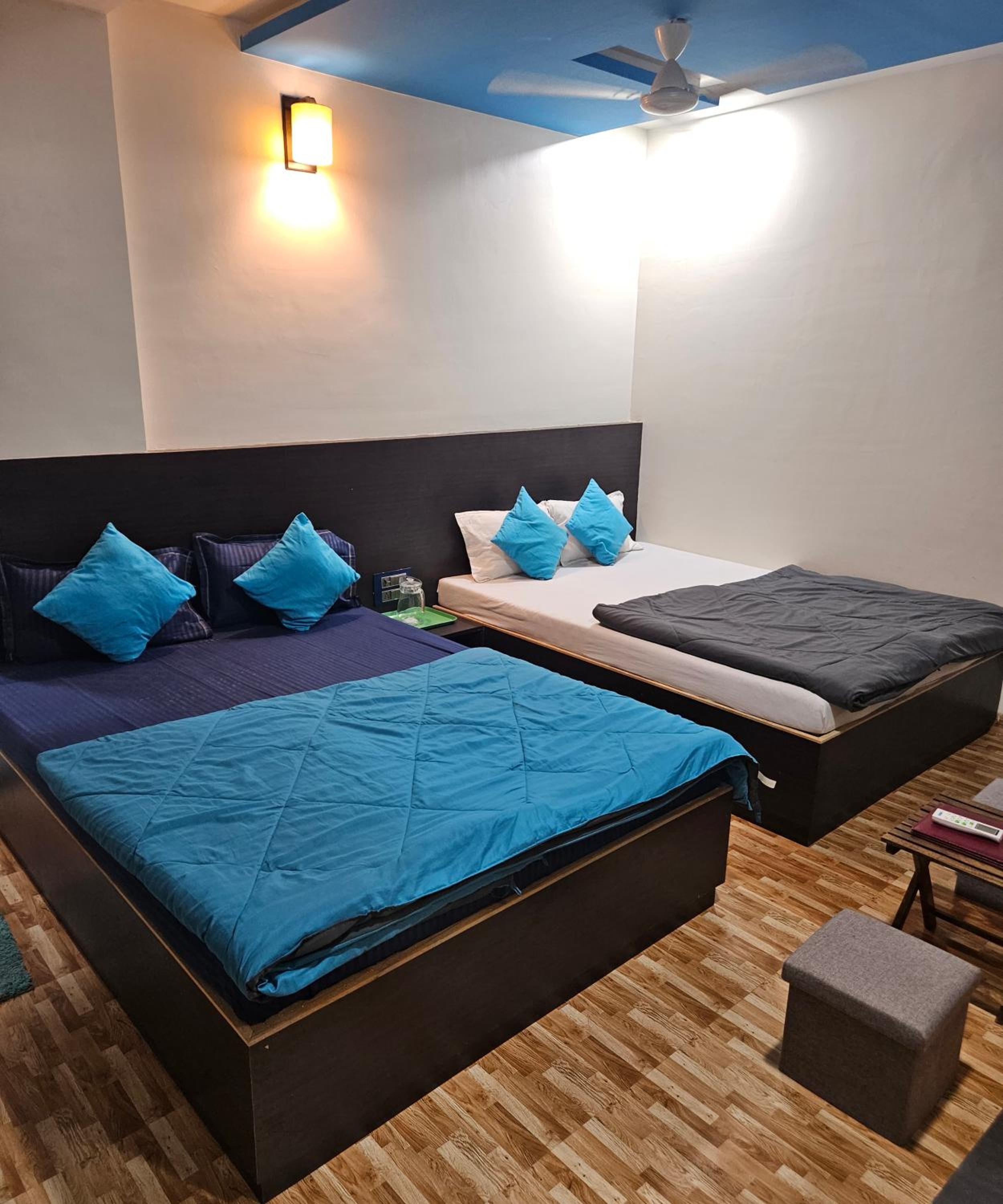 Economy Quadruple Room - Photo 1