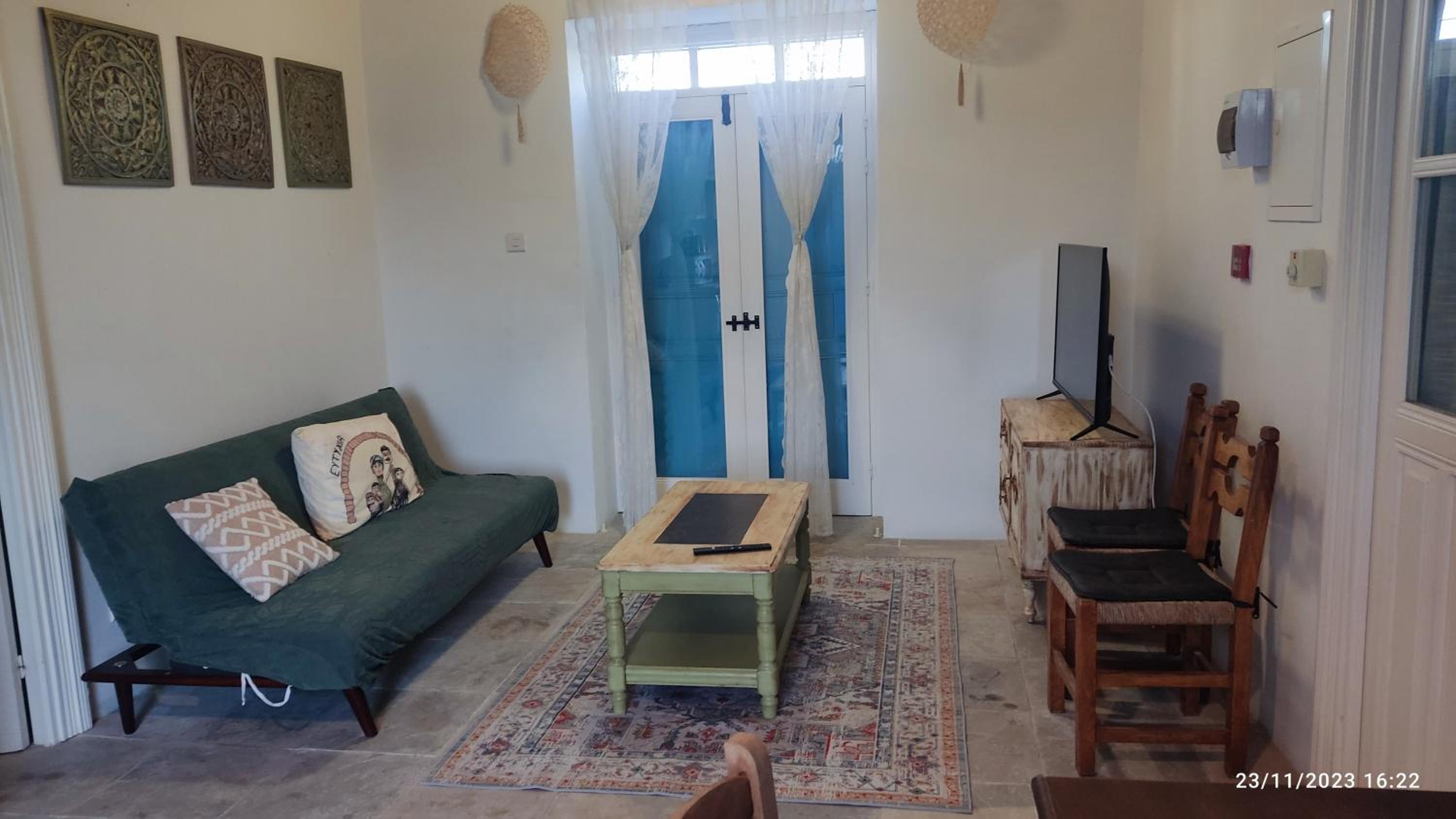 Two-Bedroom Apartment - Photo 7
