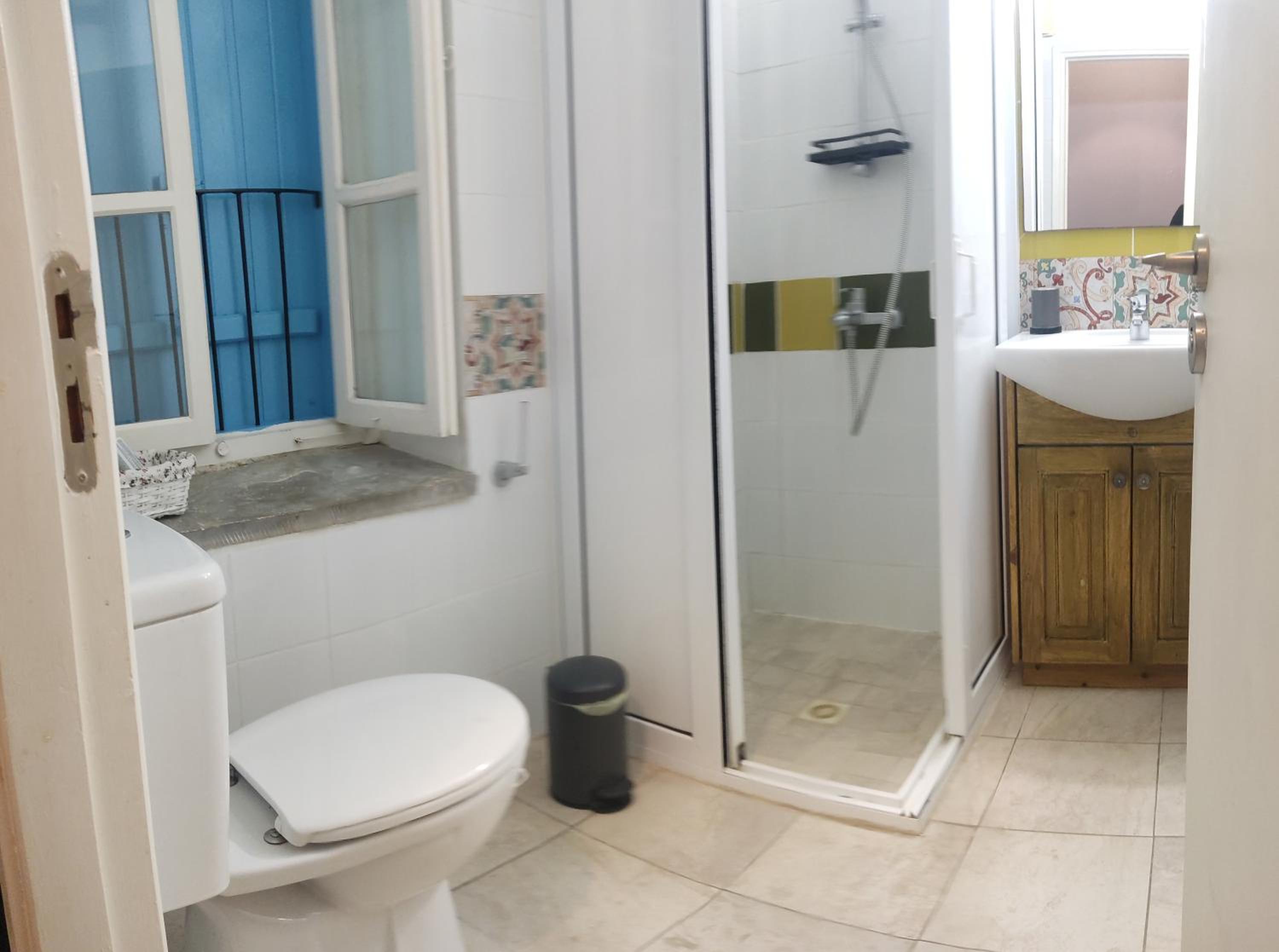 Two-Bedroom Apartment - Photo 8