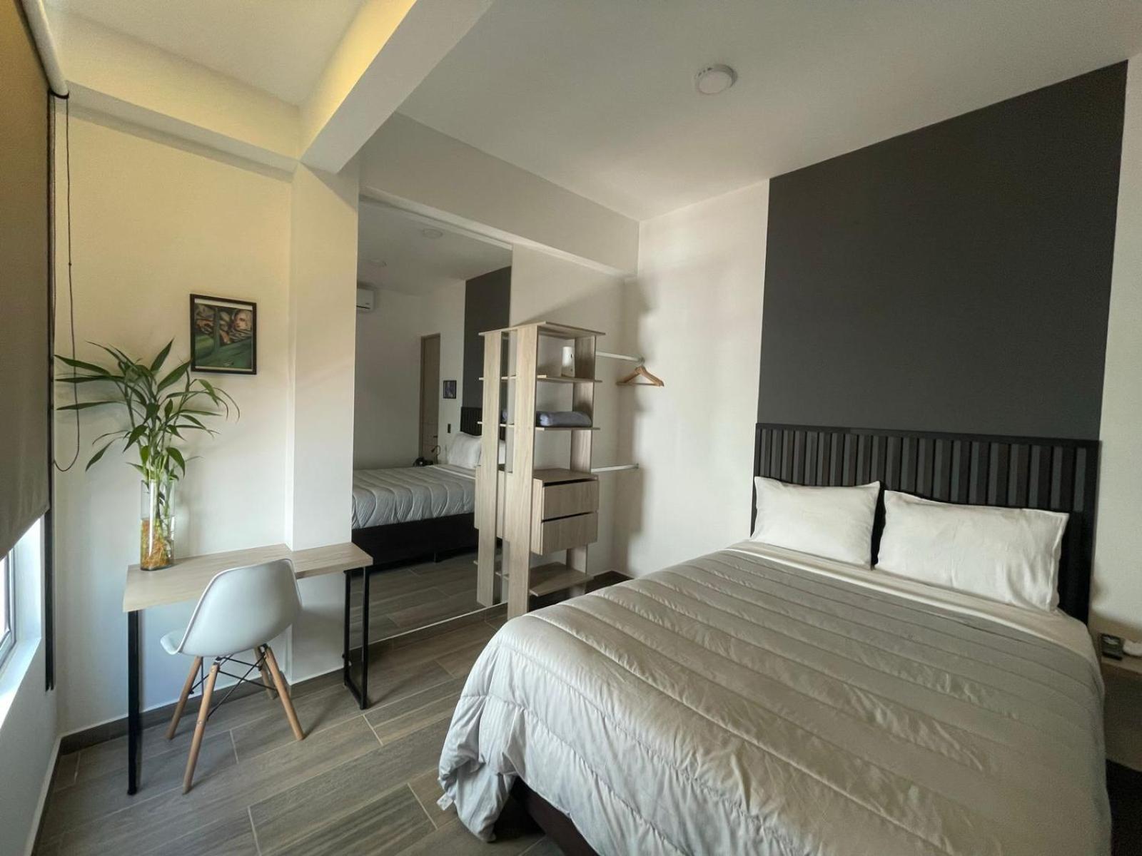 Double Room With Private Bathroom photo 2