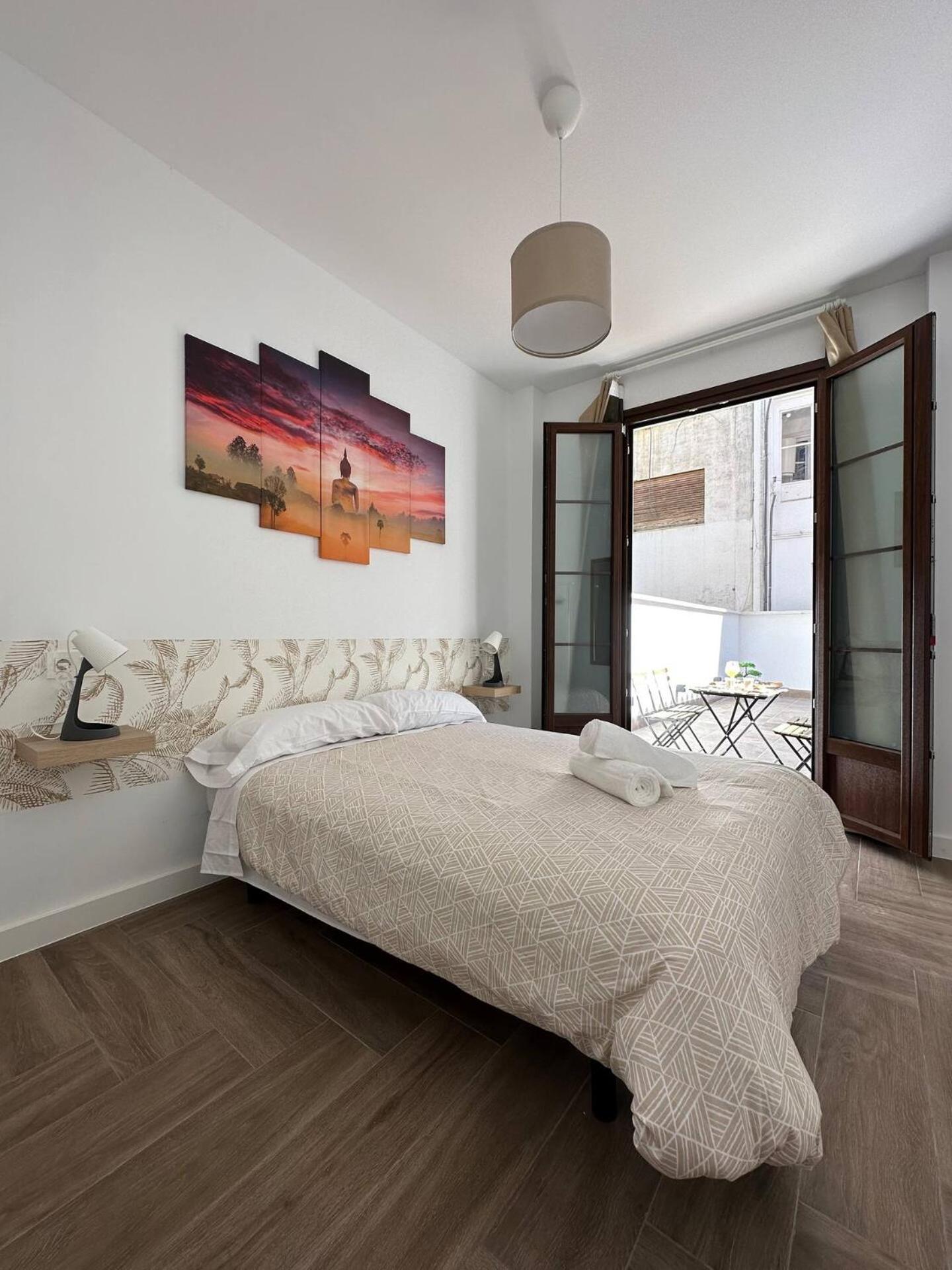 Apartamento con Terraza