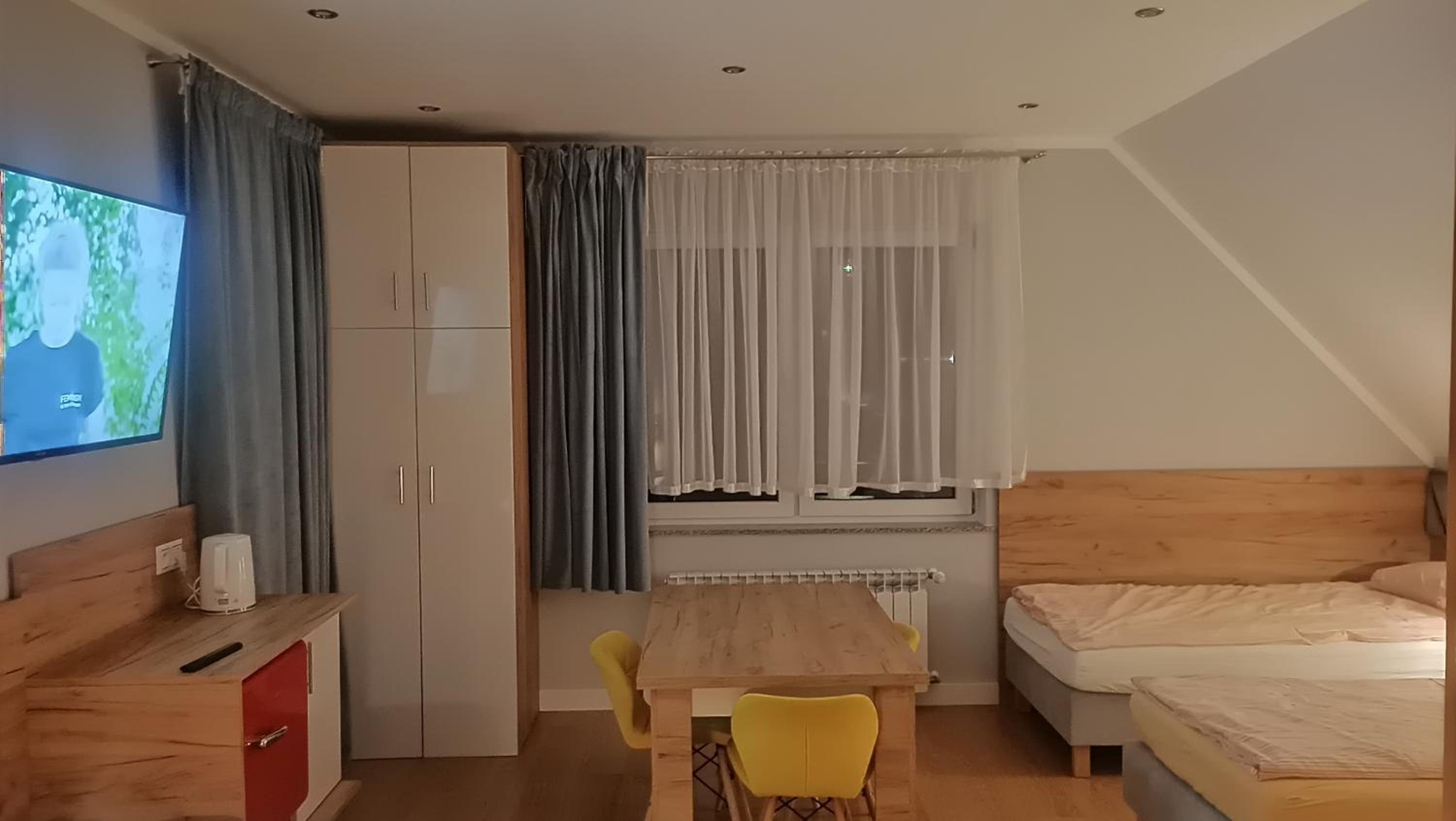 Quadruple Room with Terrace - Photo 12