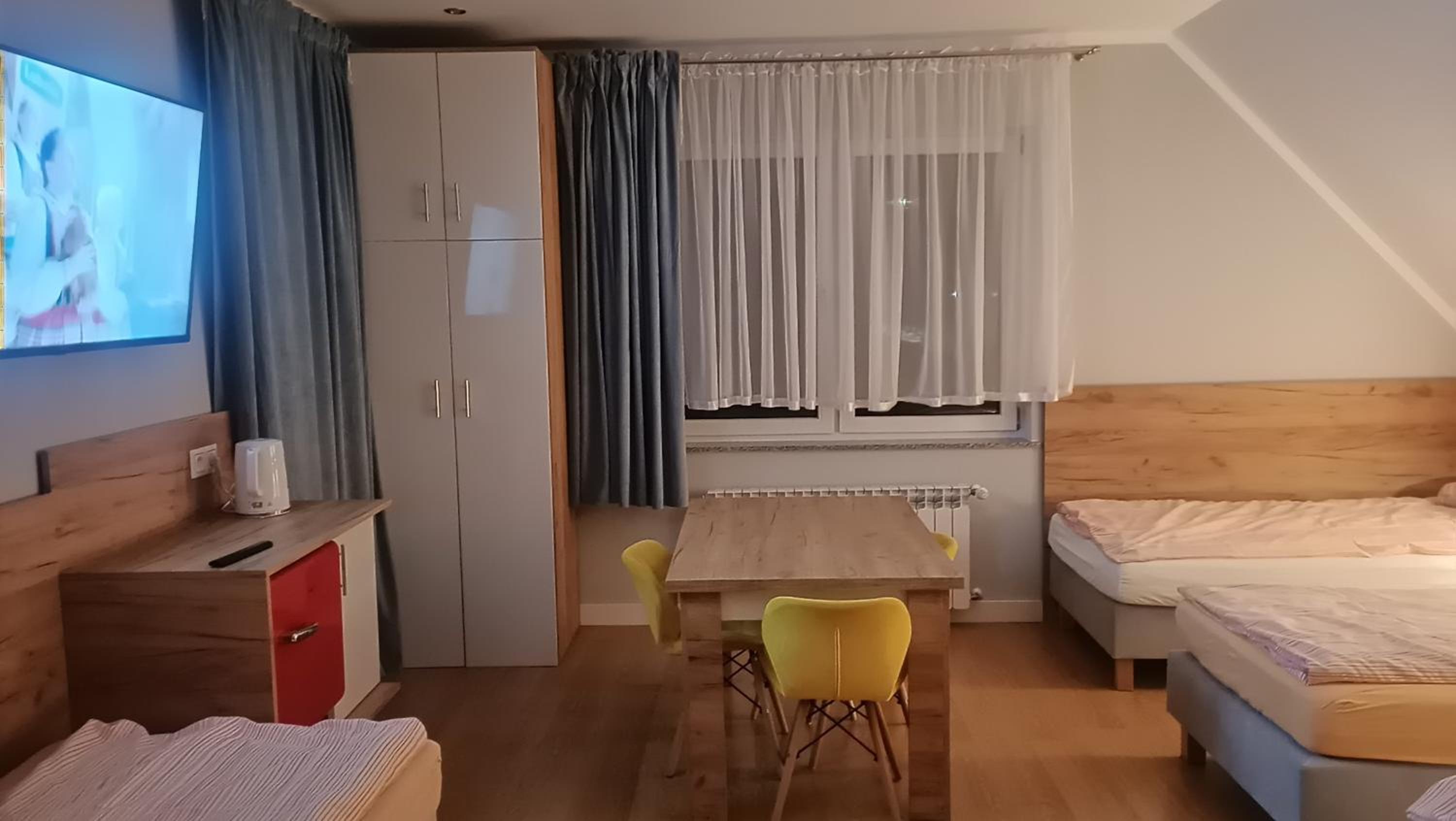 Quadruple Room with Terrace - Photo 13