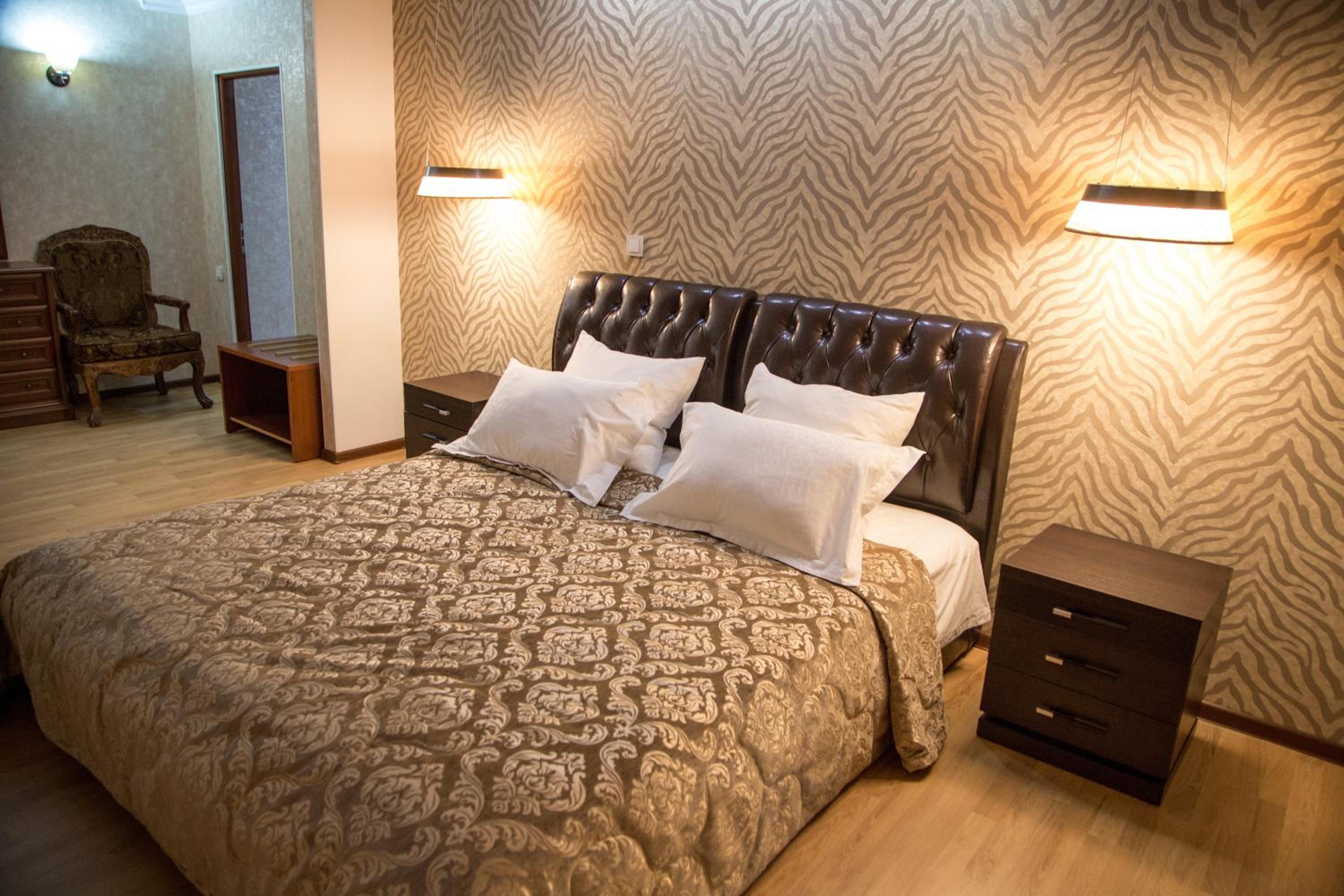 Executive Suite photo 2
