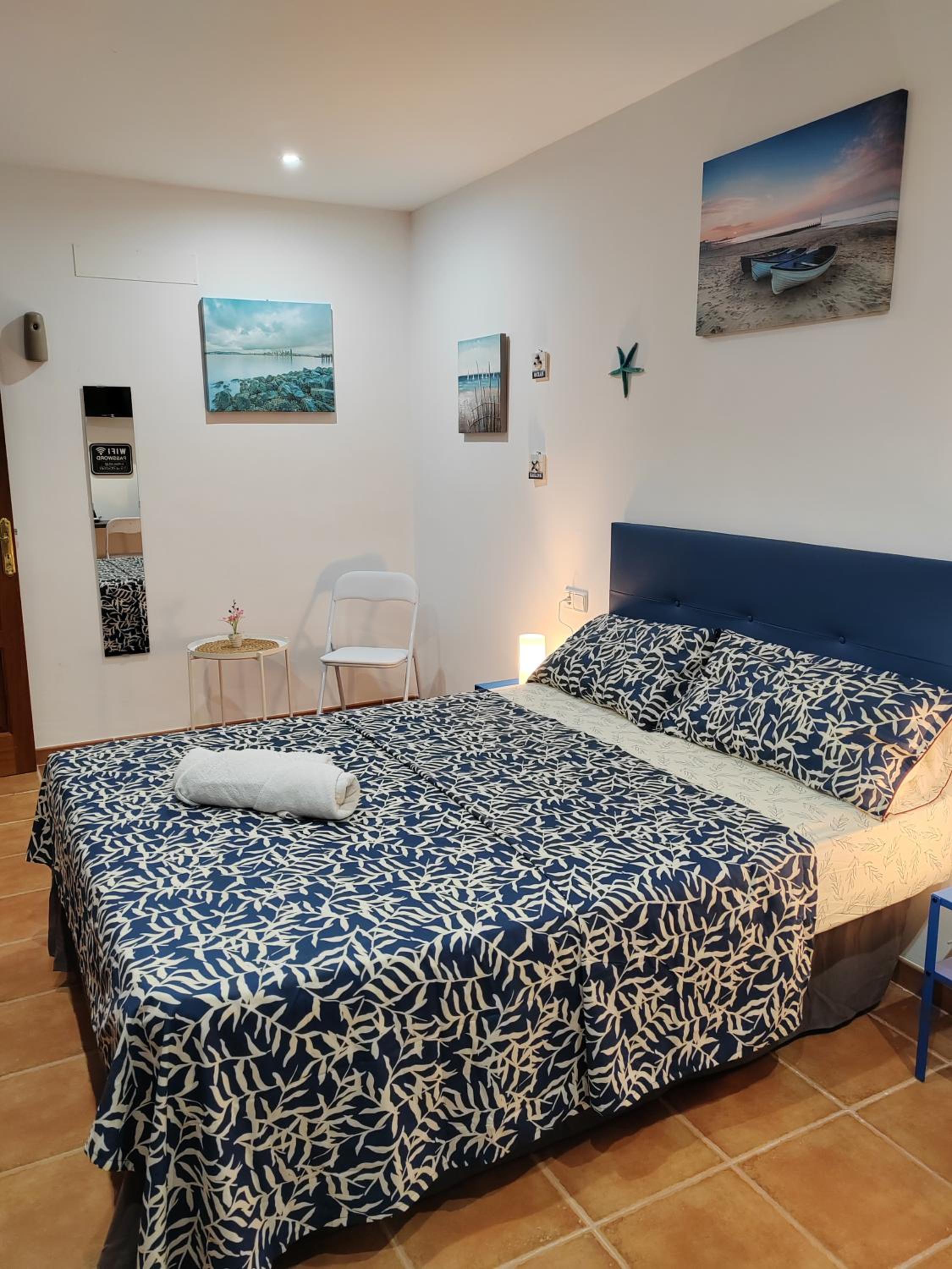 Double Room with Shared Toilet photo 3