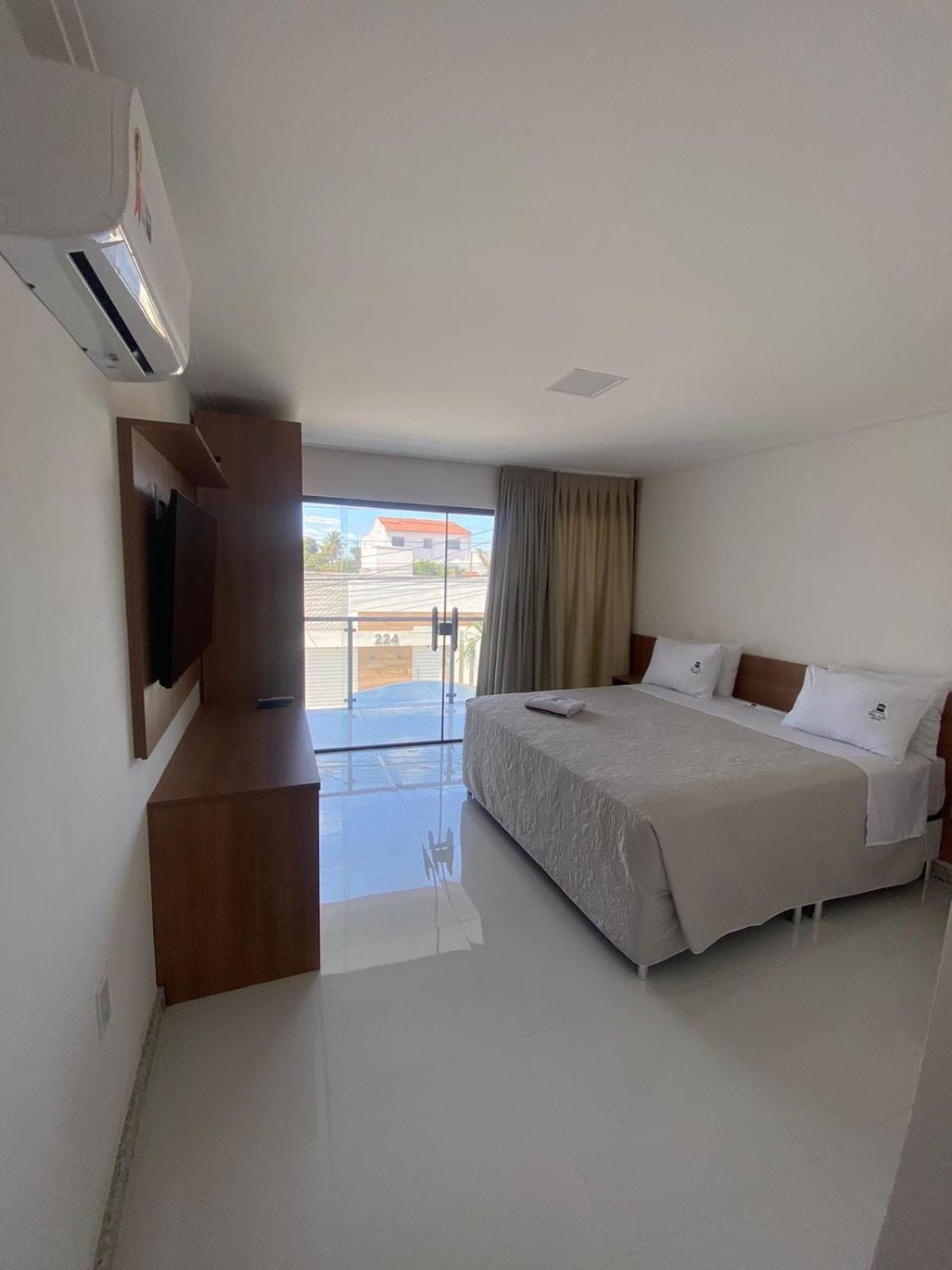Suite photo 1