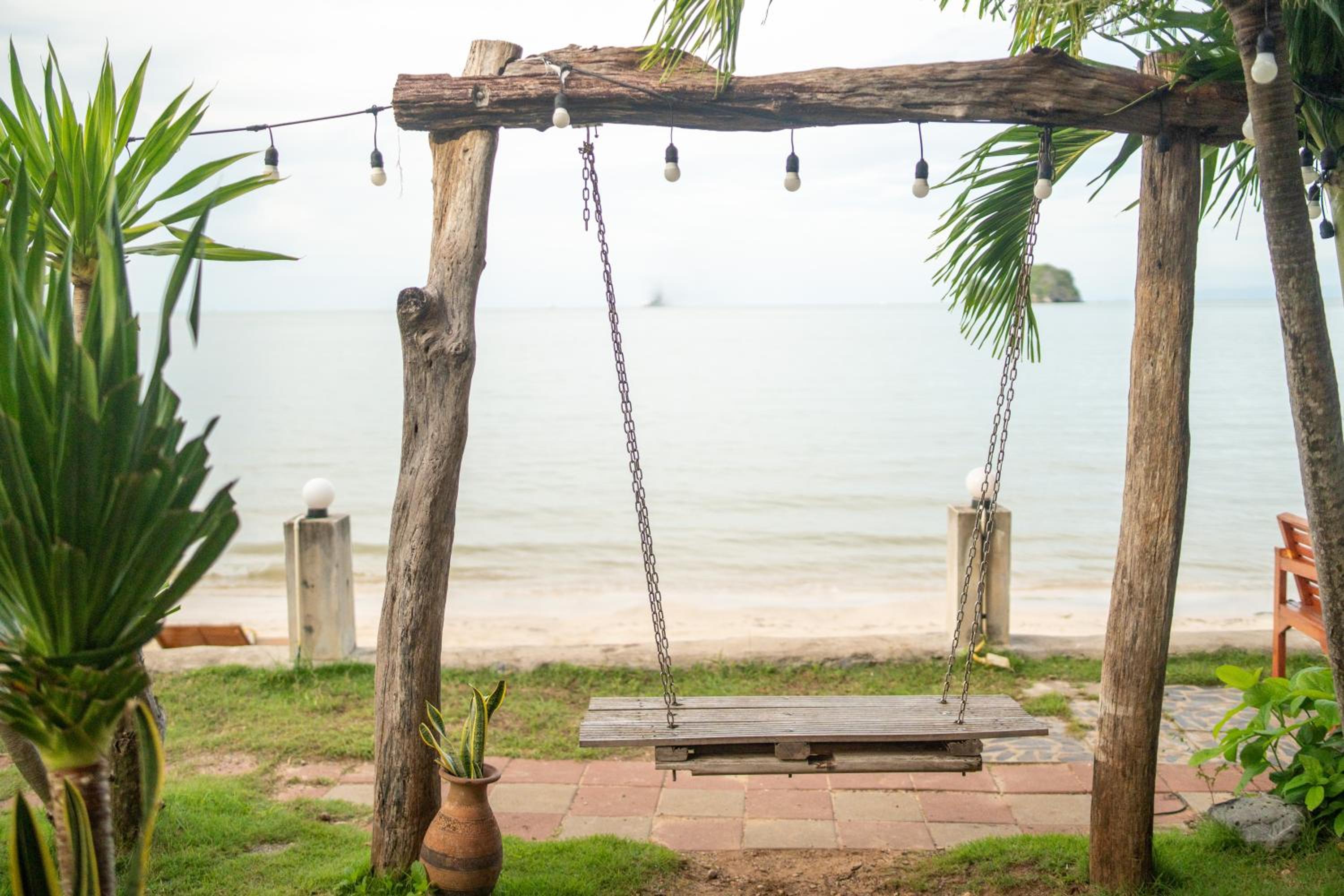 Superior Double Room with Sea View - Photo 2