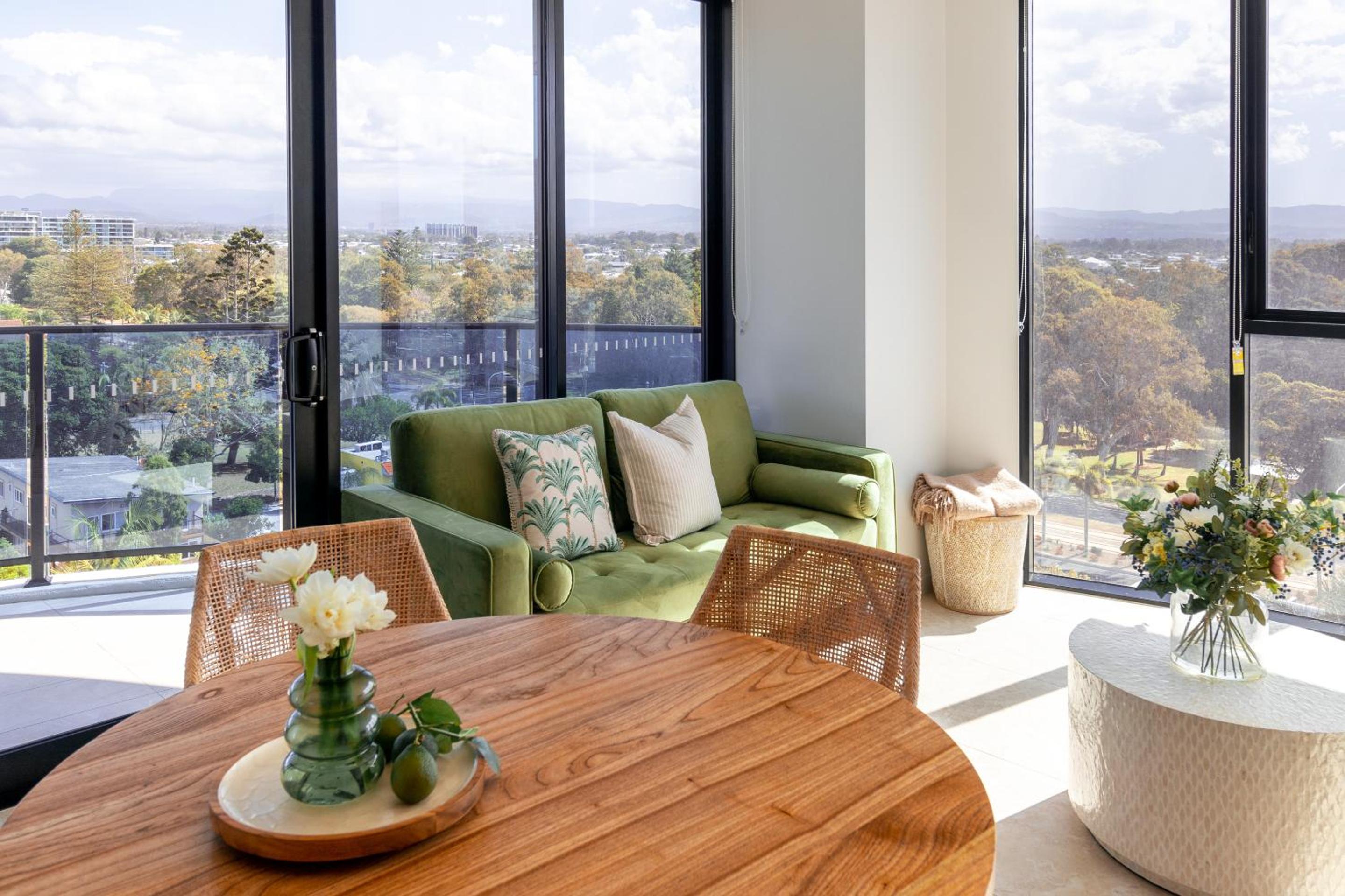 Lv7 Deluxe 2 Bedroom Apartment With Skyline Views