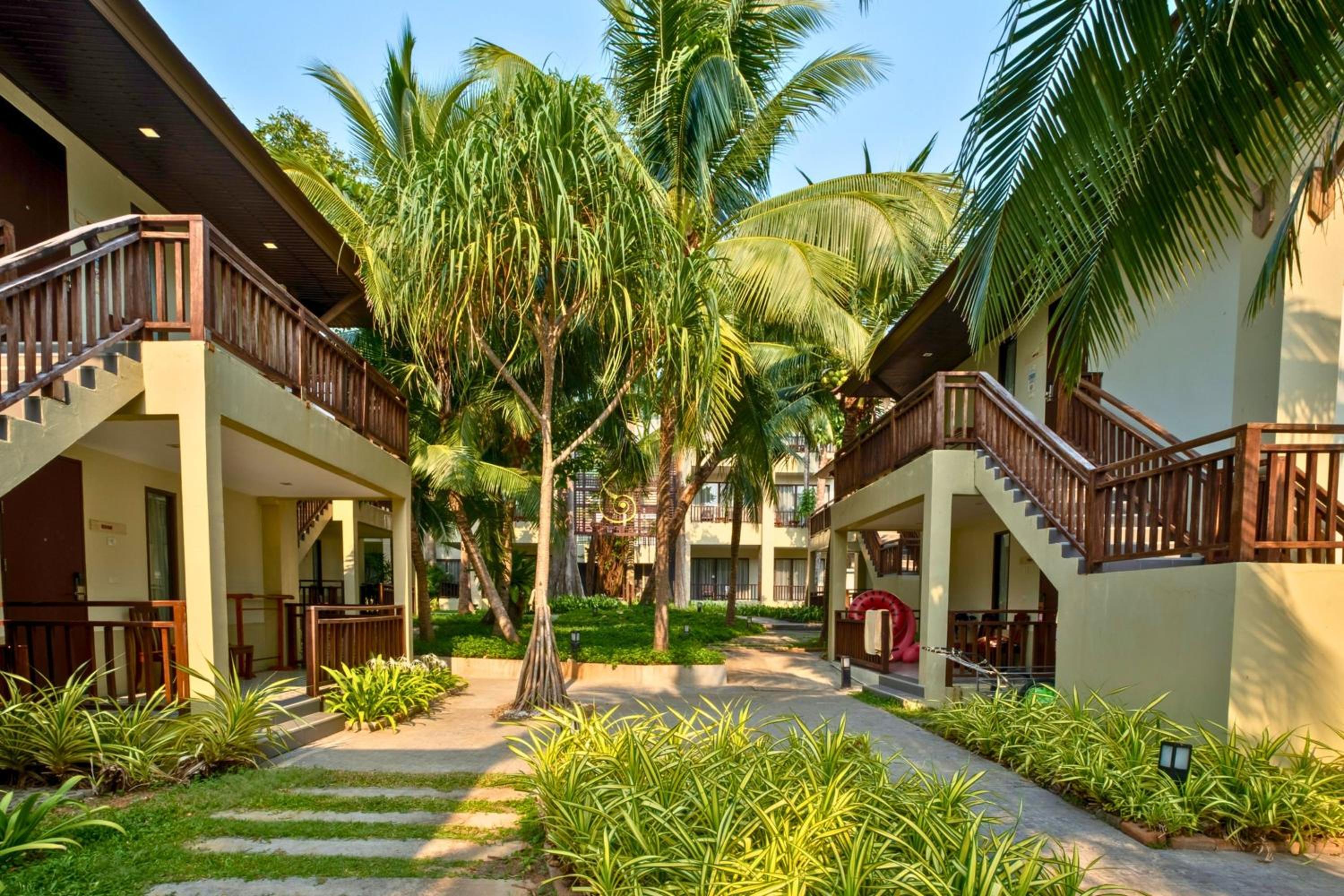  Deluxe Chalet - Photo 6