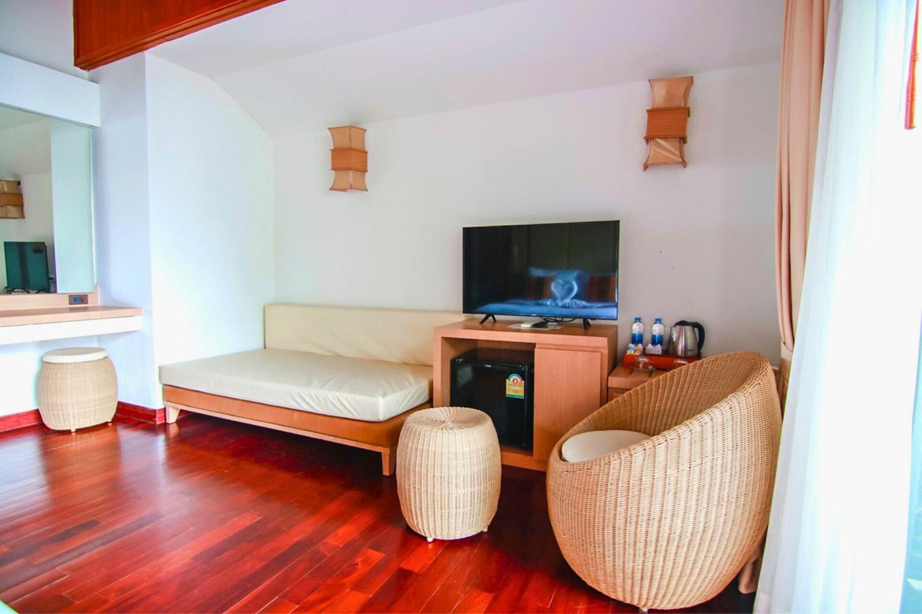 Seaview Deluxe Villa - Photo 8