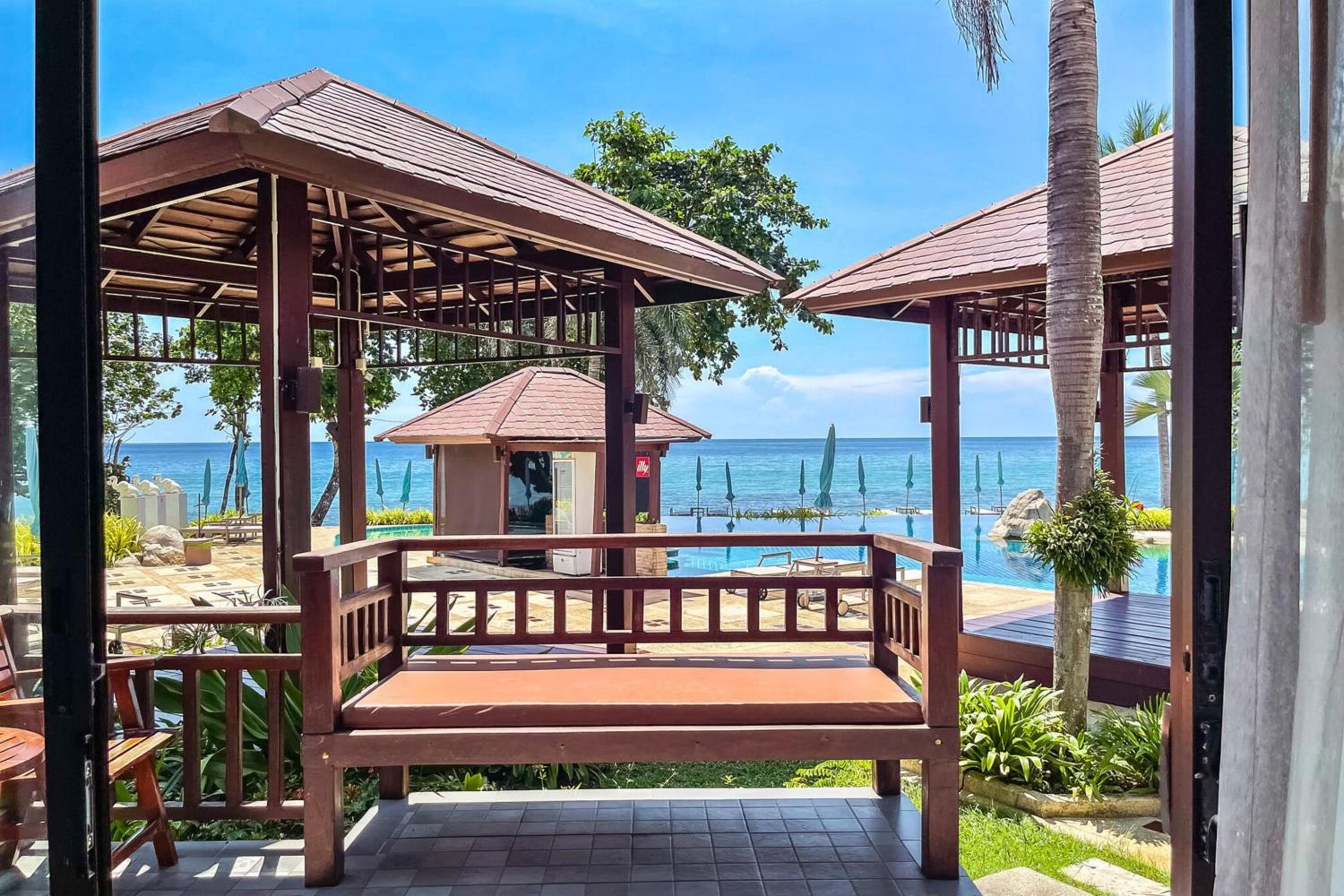Seaview Deluxe Villa - Photo 6