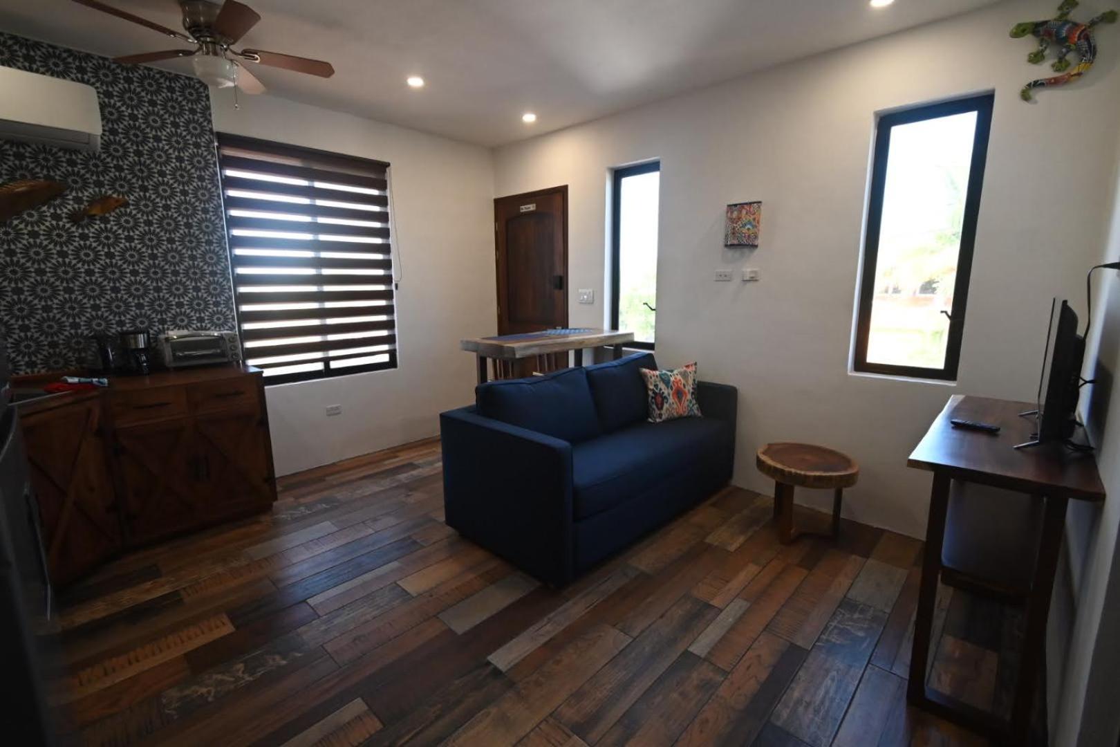 Apartment photo 3