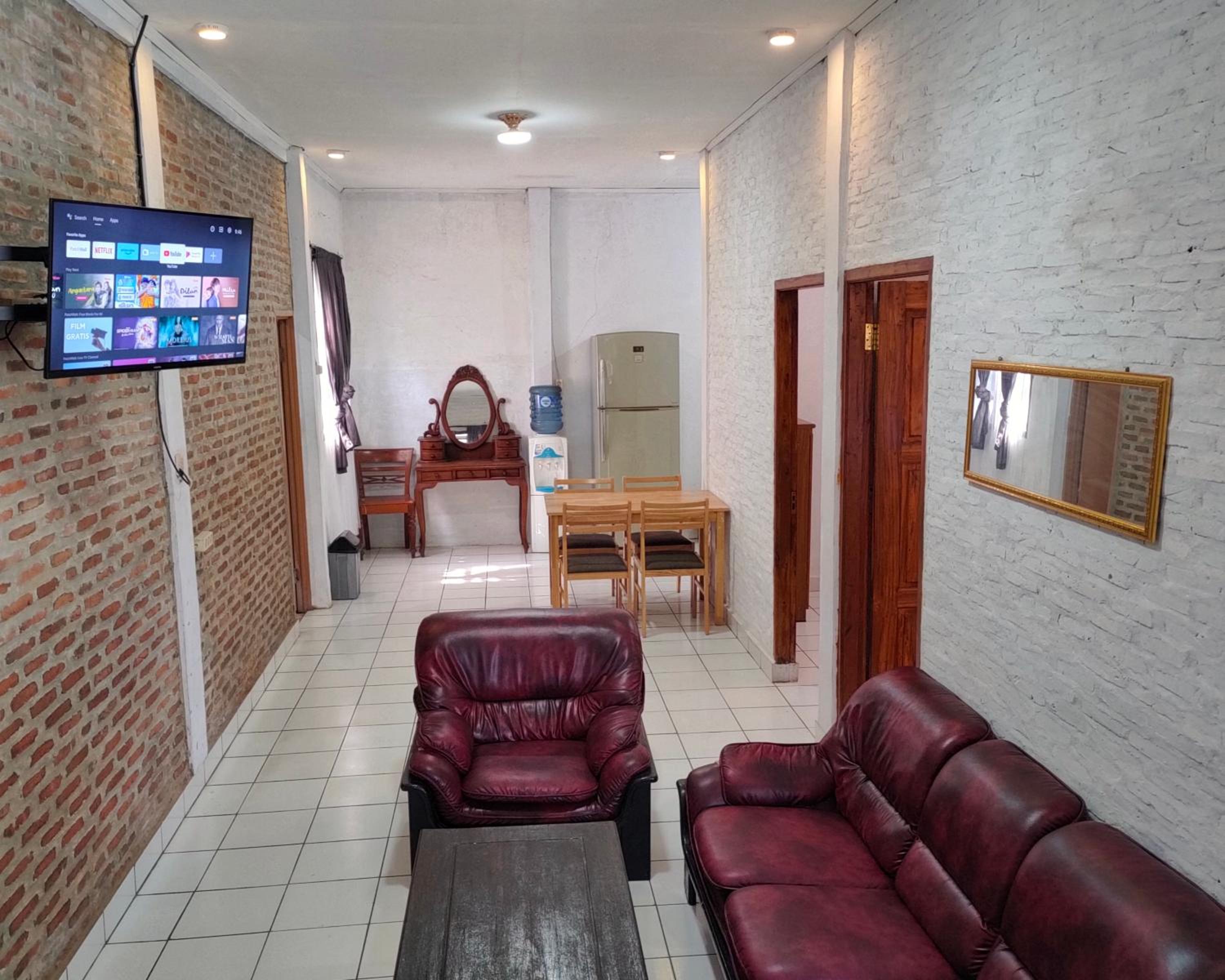 Three-Bedroom Villa photo 3