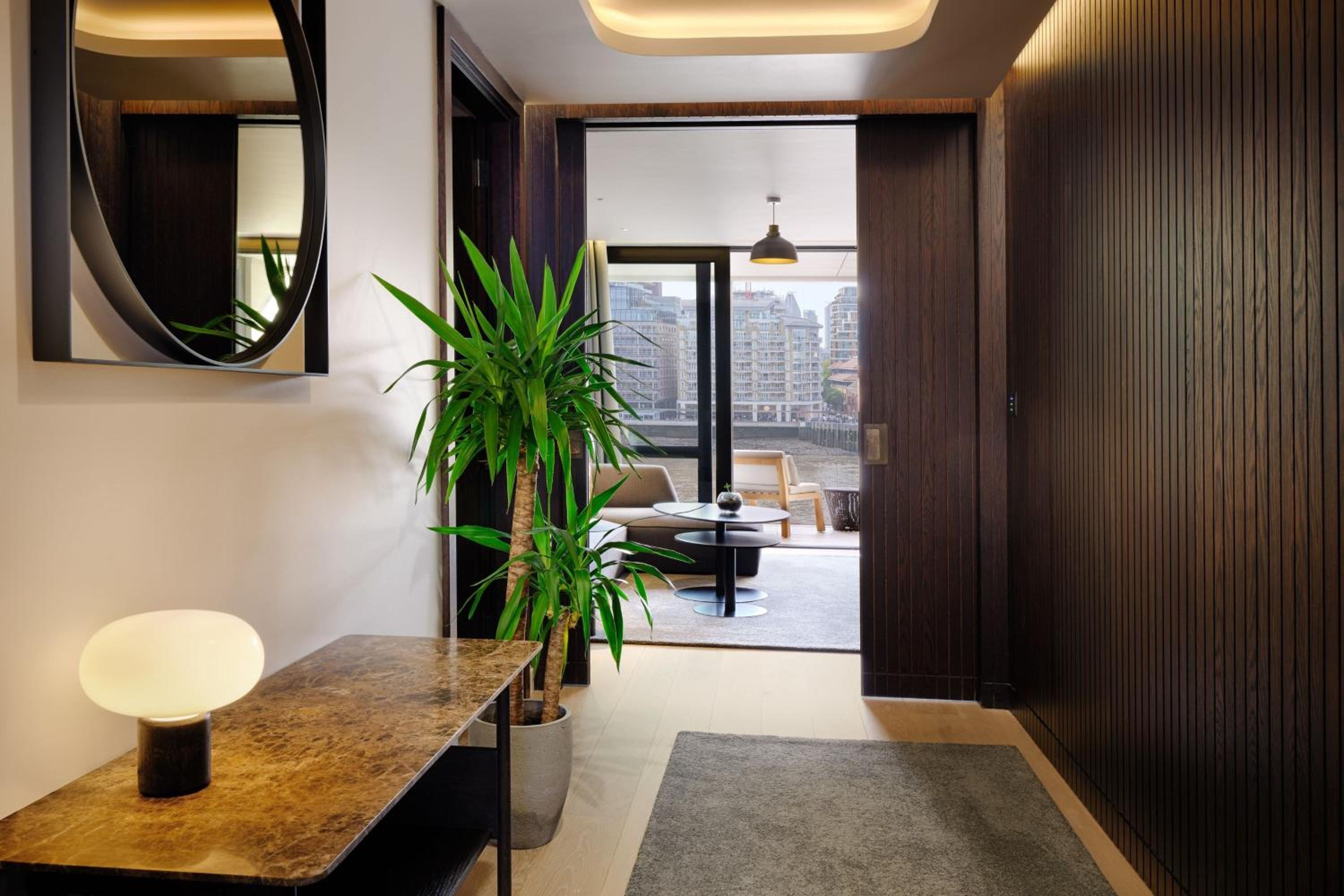 The Cadogan, Three-Bedroom Residence