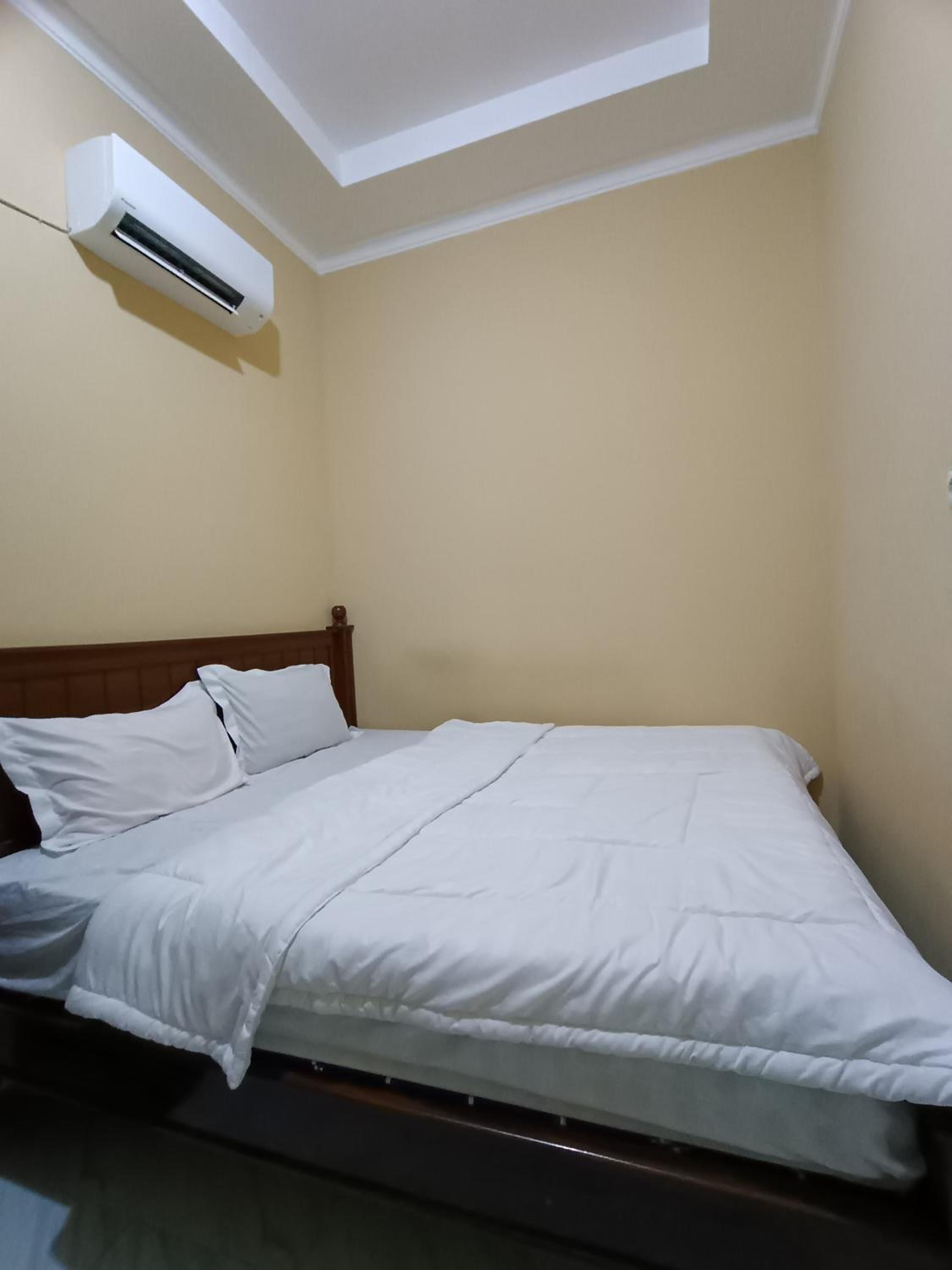 Standard Double Room photo 3