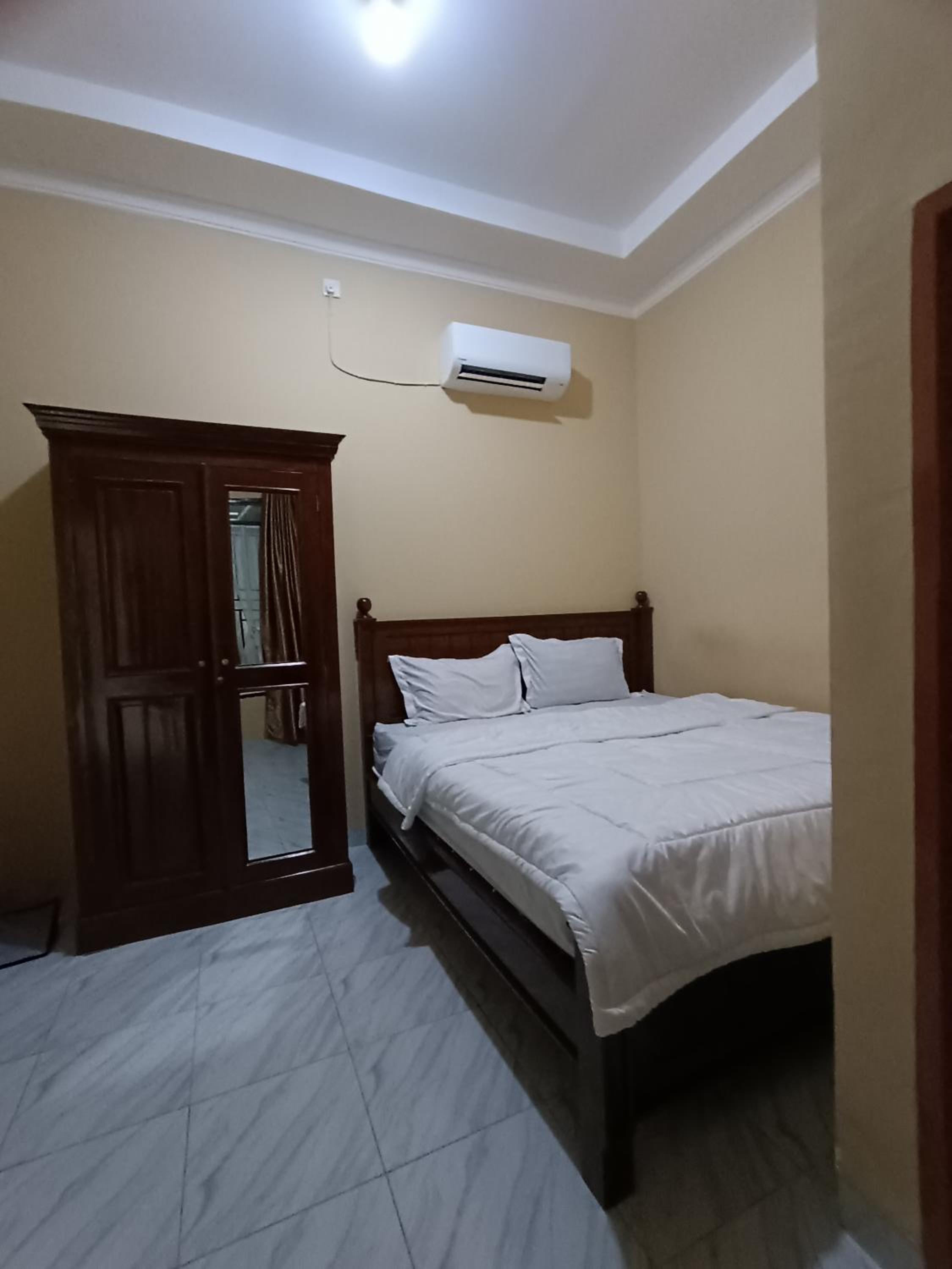Standard Double Room photo 2
