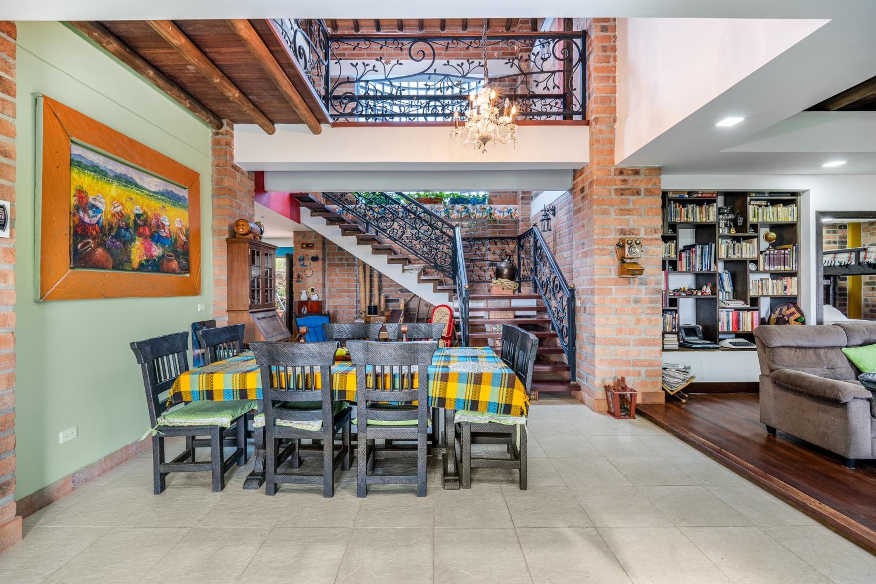Villa photo 3