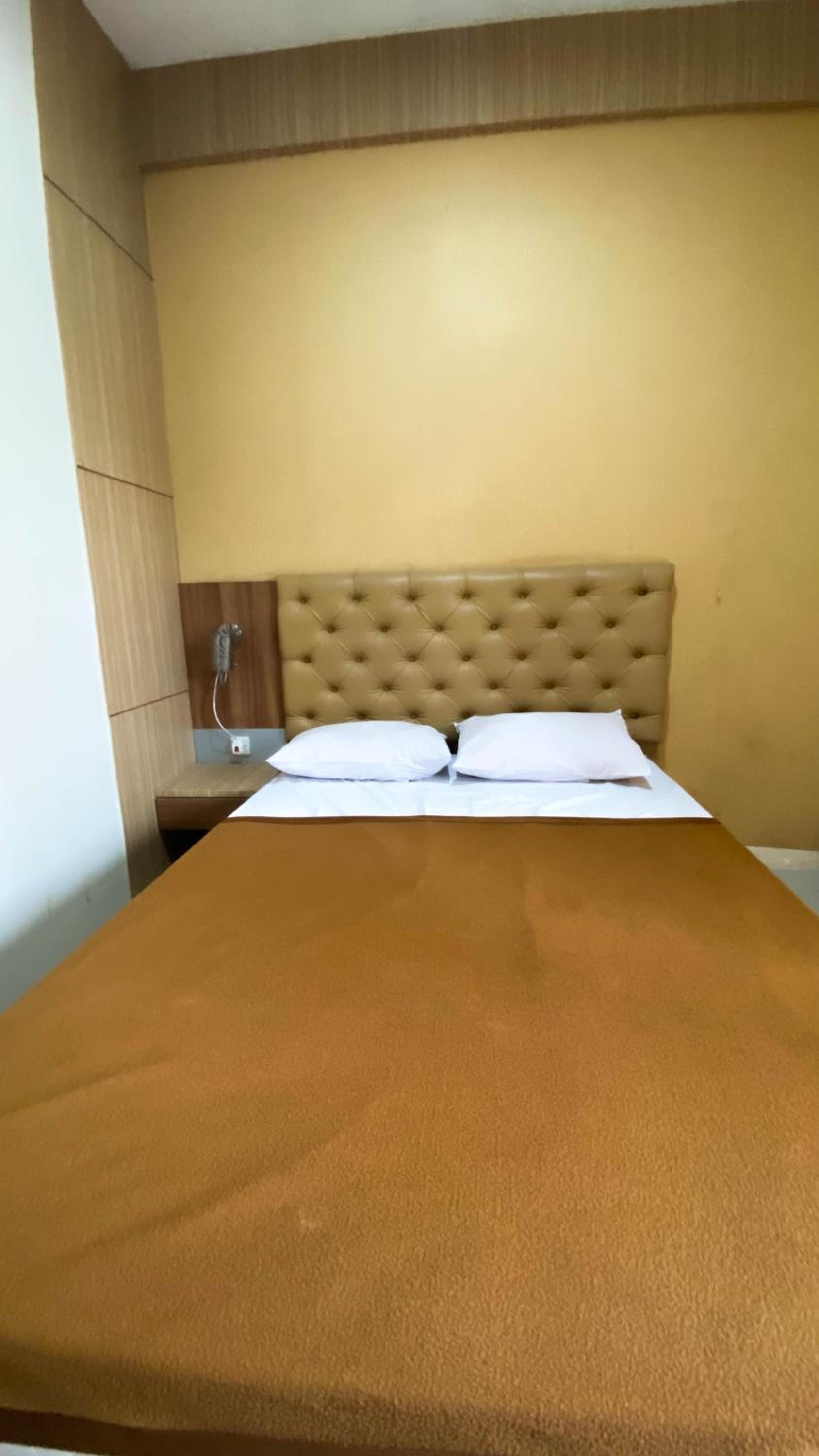 Standard Double Room - Photo 2